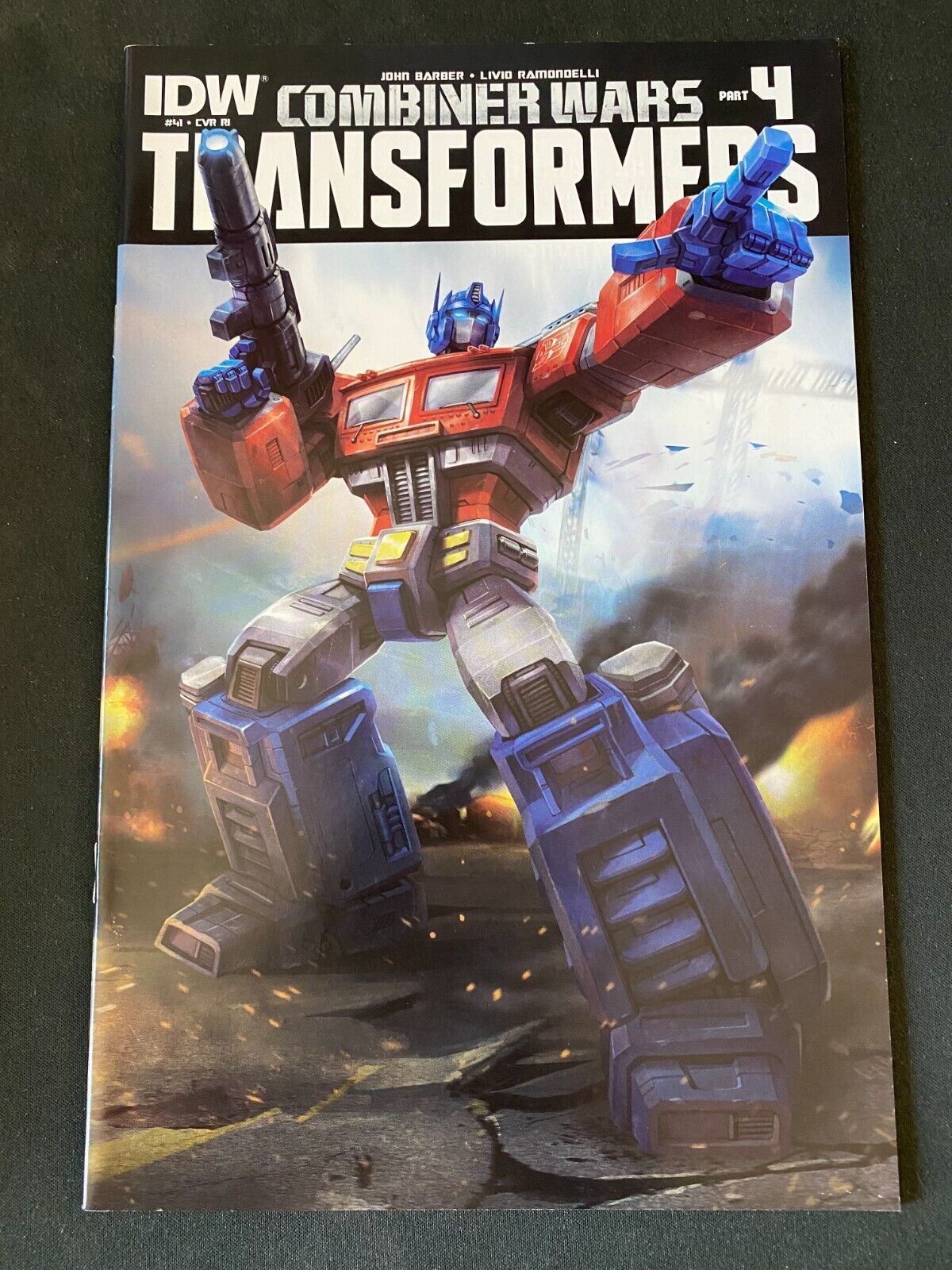 Transformers Robots In Disguise #41 1:10 Retailer Incentive Variant IDW