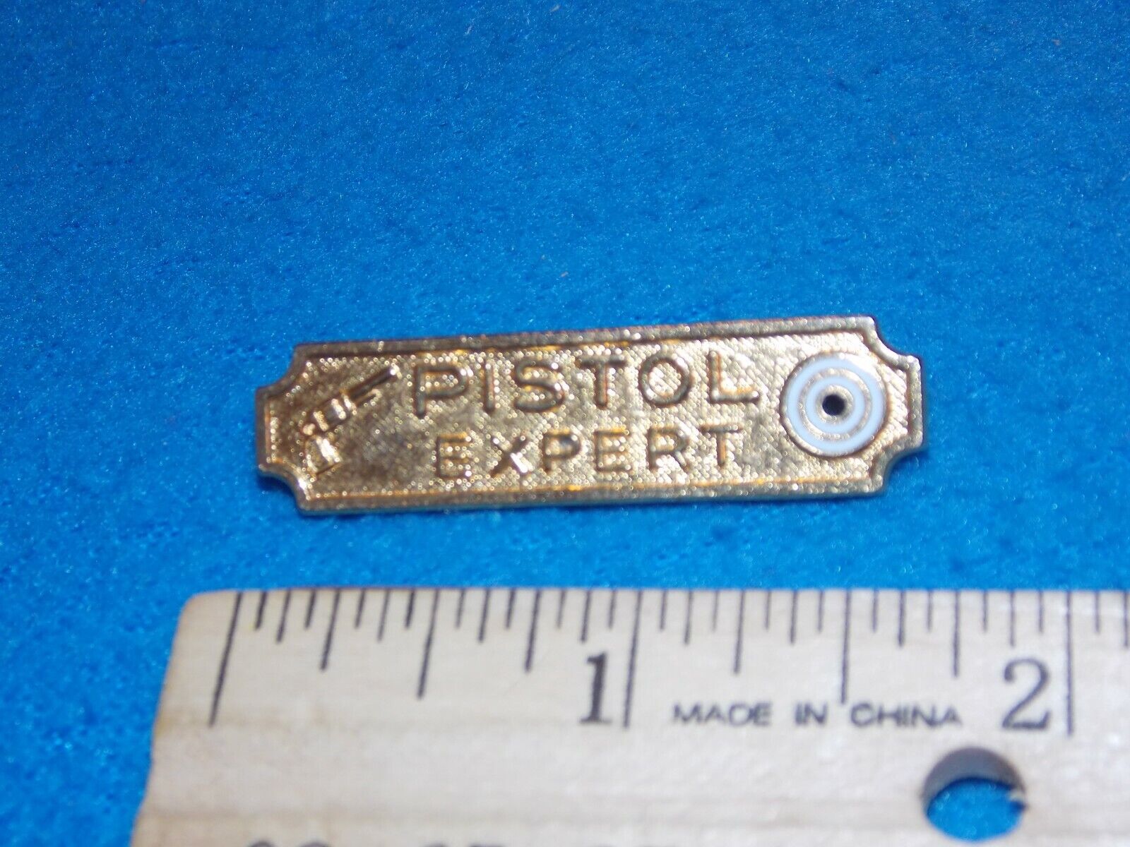 VINTAGE -Pistol Expert GOLD TONE Badge Insignia Pin badge - 1 3/4 INCH 