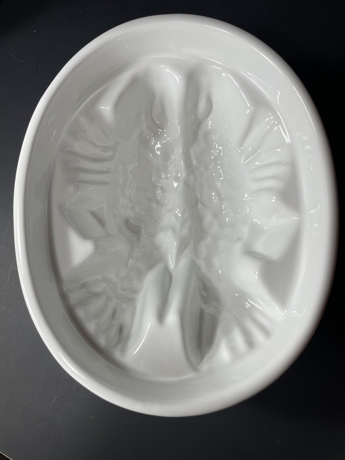 White Ceramic Fish Form Food English Pudding Jello Jelly Mold Made In England