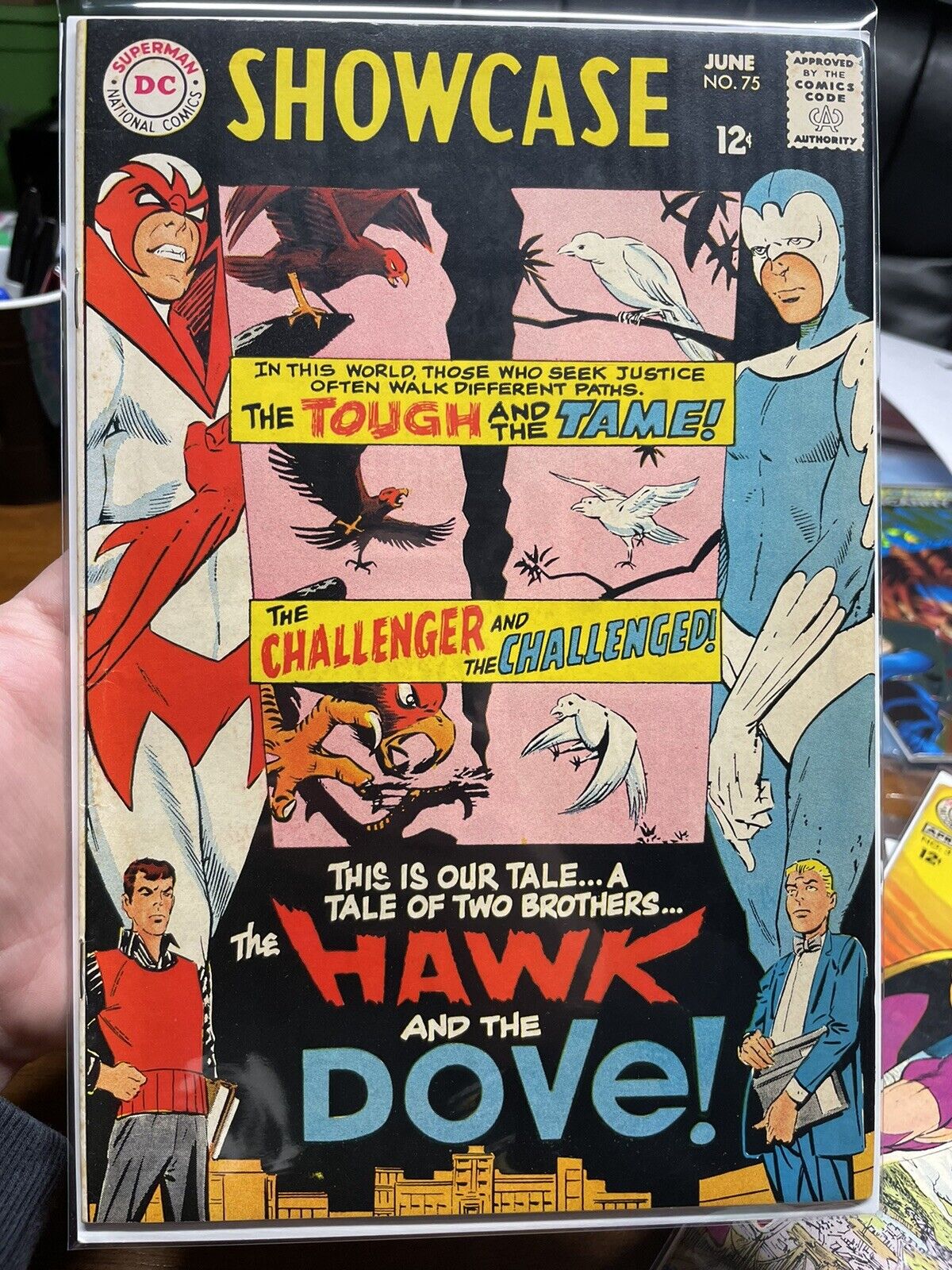 Showcase 75 DC Key First Appearance Hawk And Dove Mid Grade+