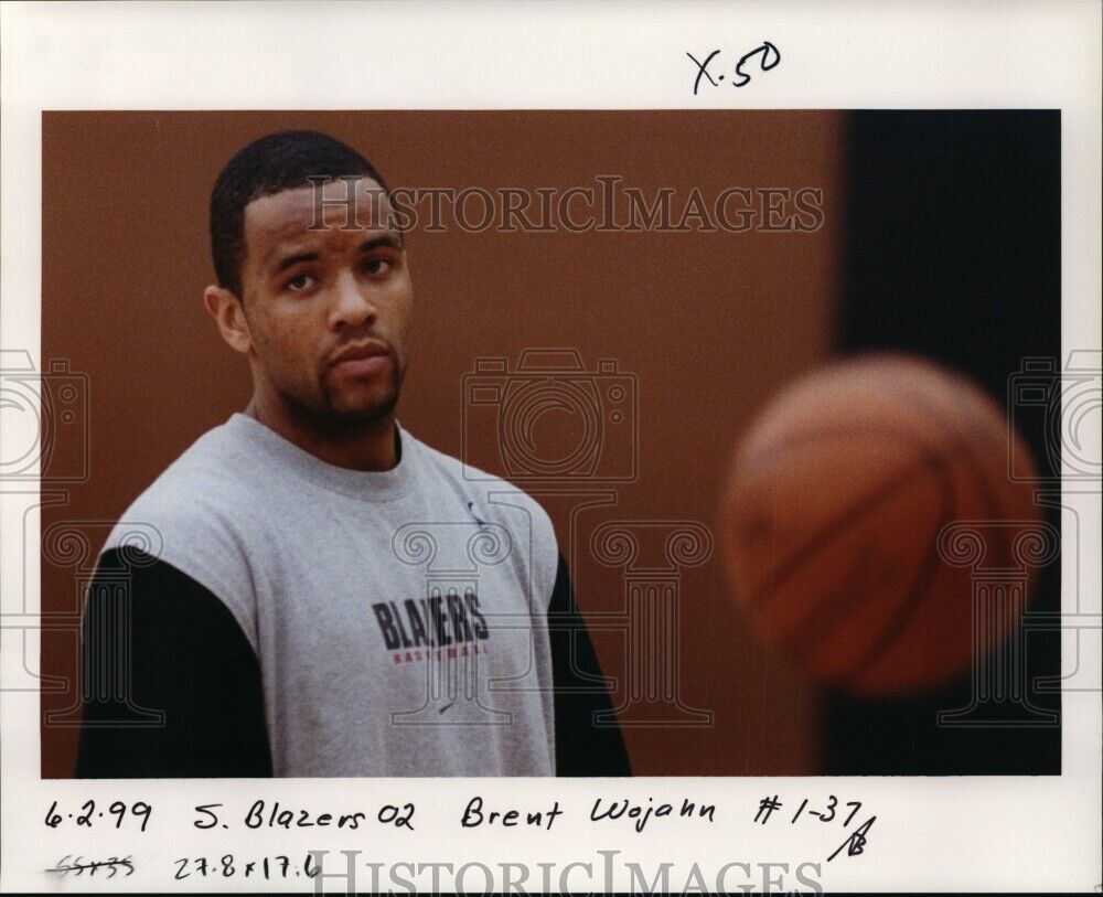 1999 Press Photo Portland Trail Blazers basketball Damon Stoudamire - ords08404