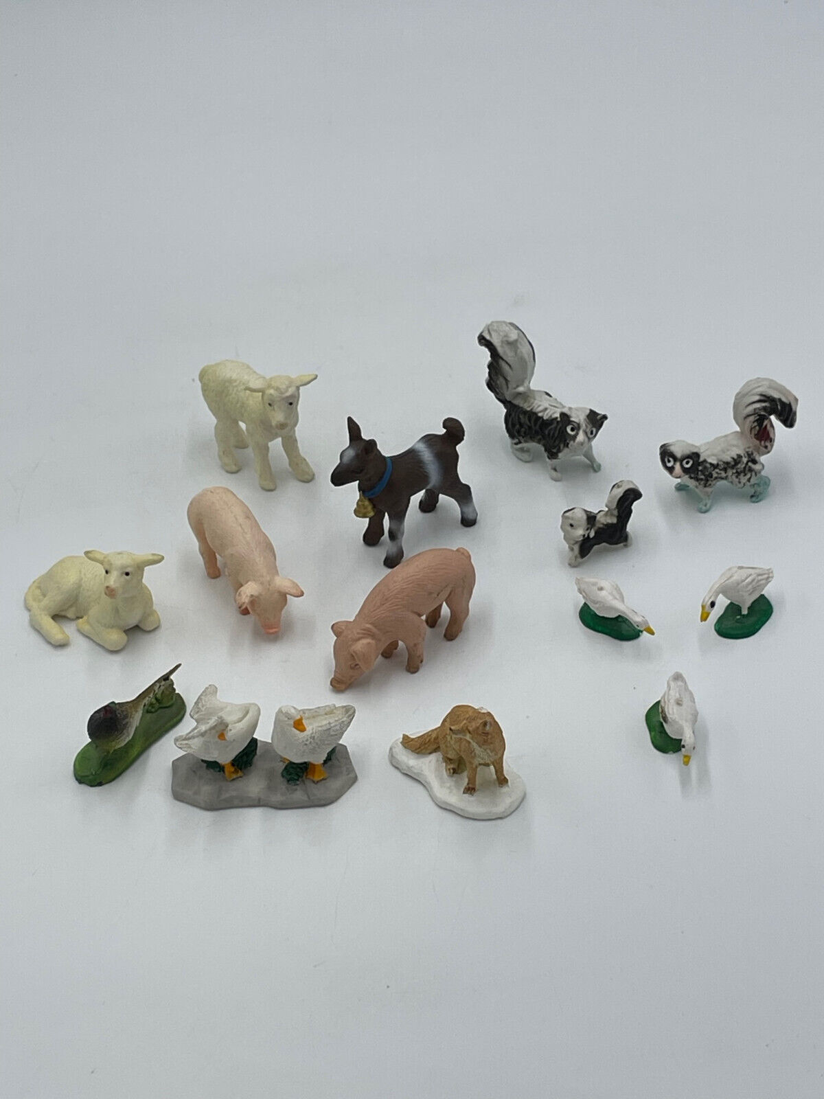 Lot of 15 Vintage Miniature Animal Figurines Schleich Hong Kong Farm Wild