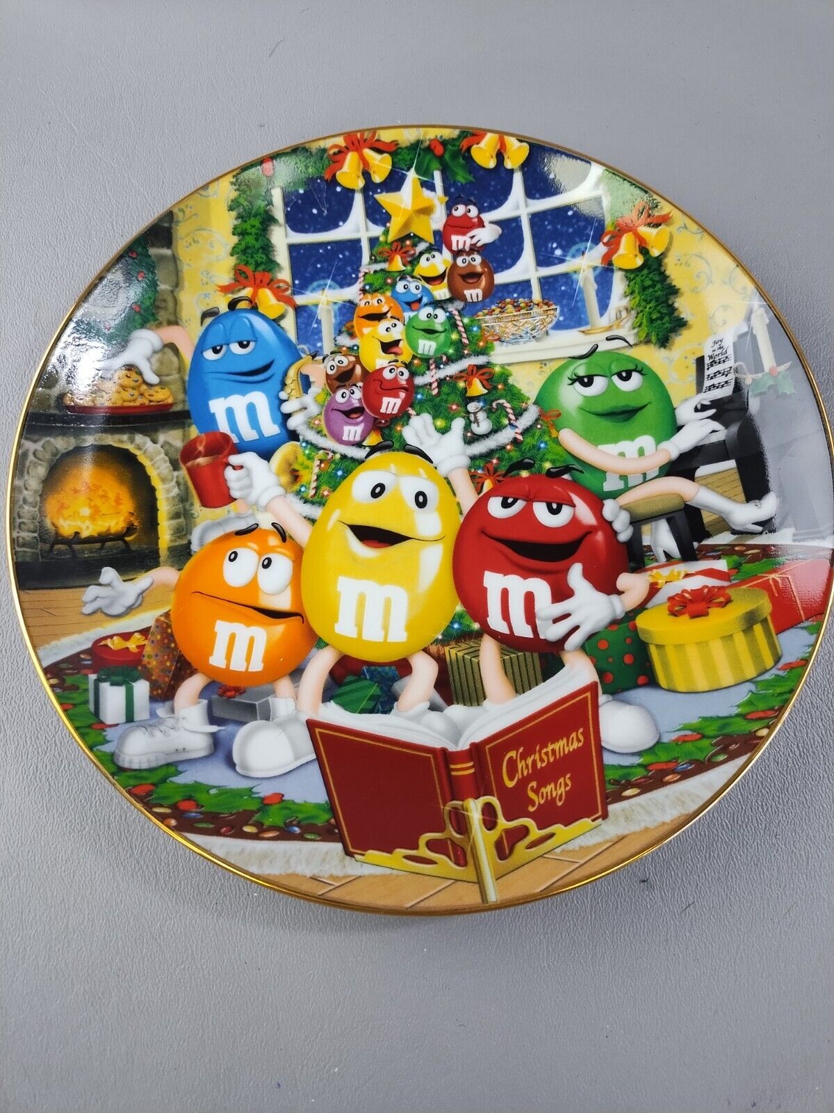 An M&M\'s Christmas The Danbury Mint Collectible 12\