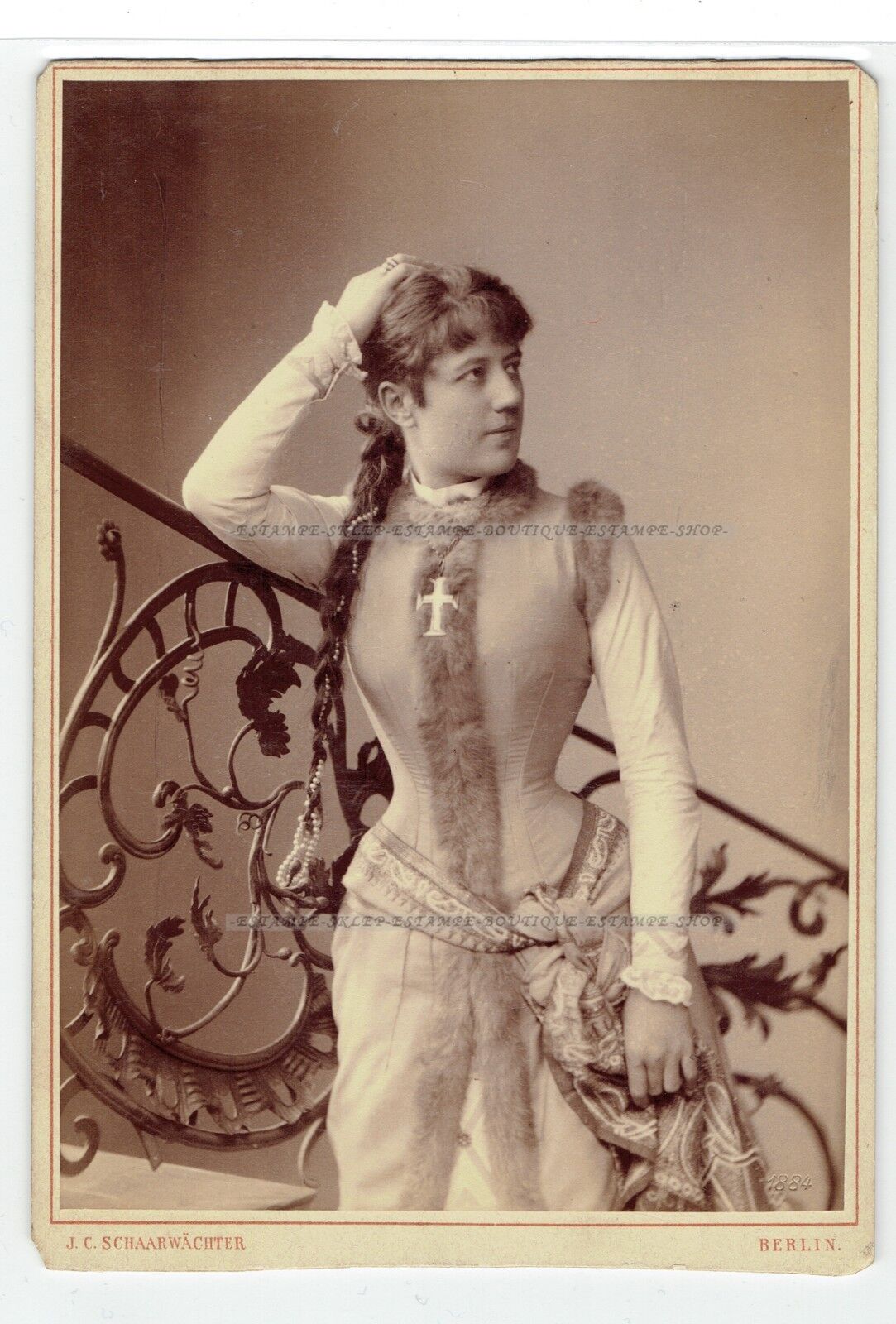 Cabinet Photo Woman Portrait J.C. Schaarwachter, Opera or Theather (2081)