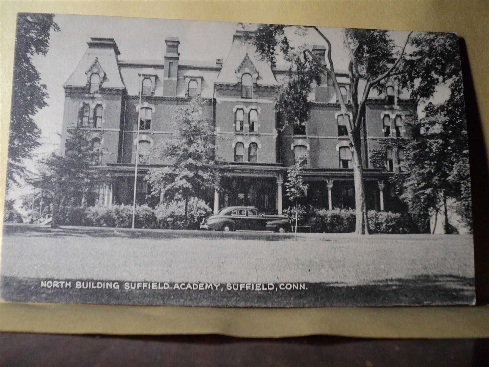 SUFFIELD CT Connecticut North Building Suffield Academy vintage Postcard