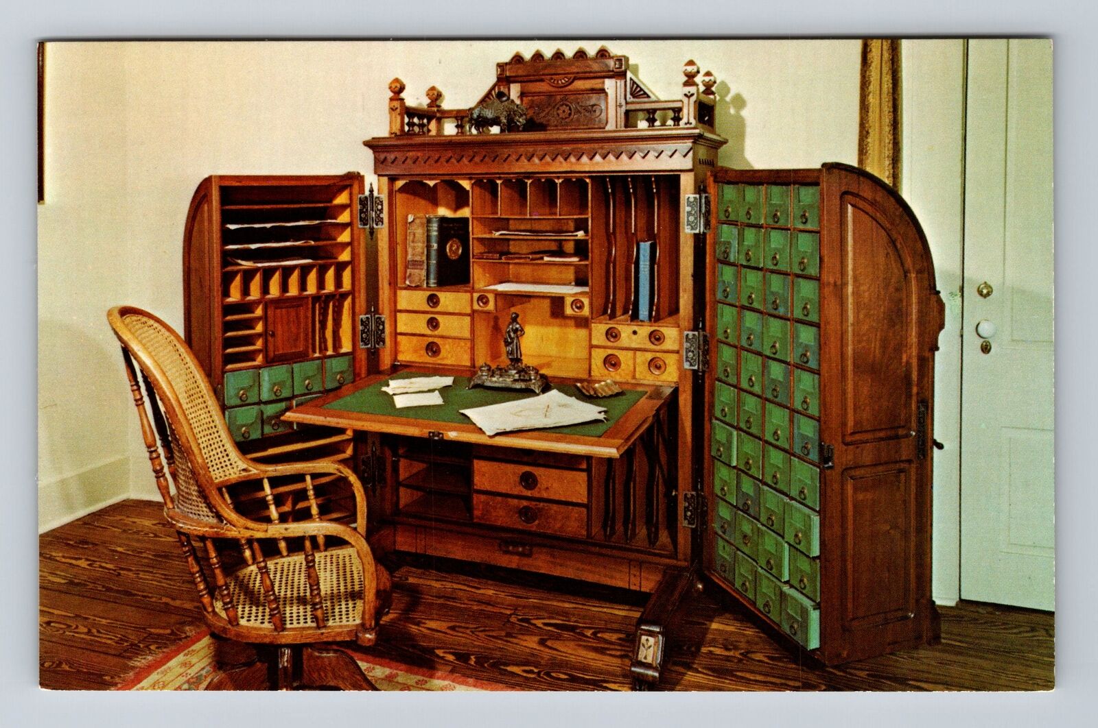 Indianapolis IN-Indiana, Morris Butler Museum, Wooton Desk Vintage Postcard