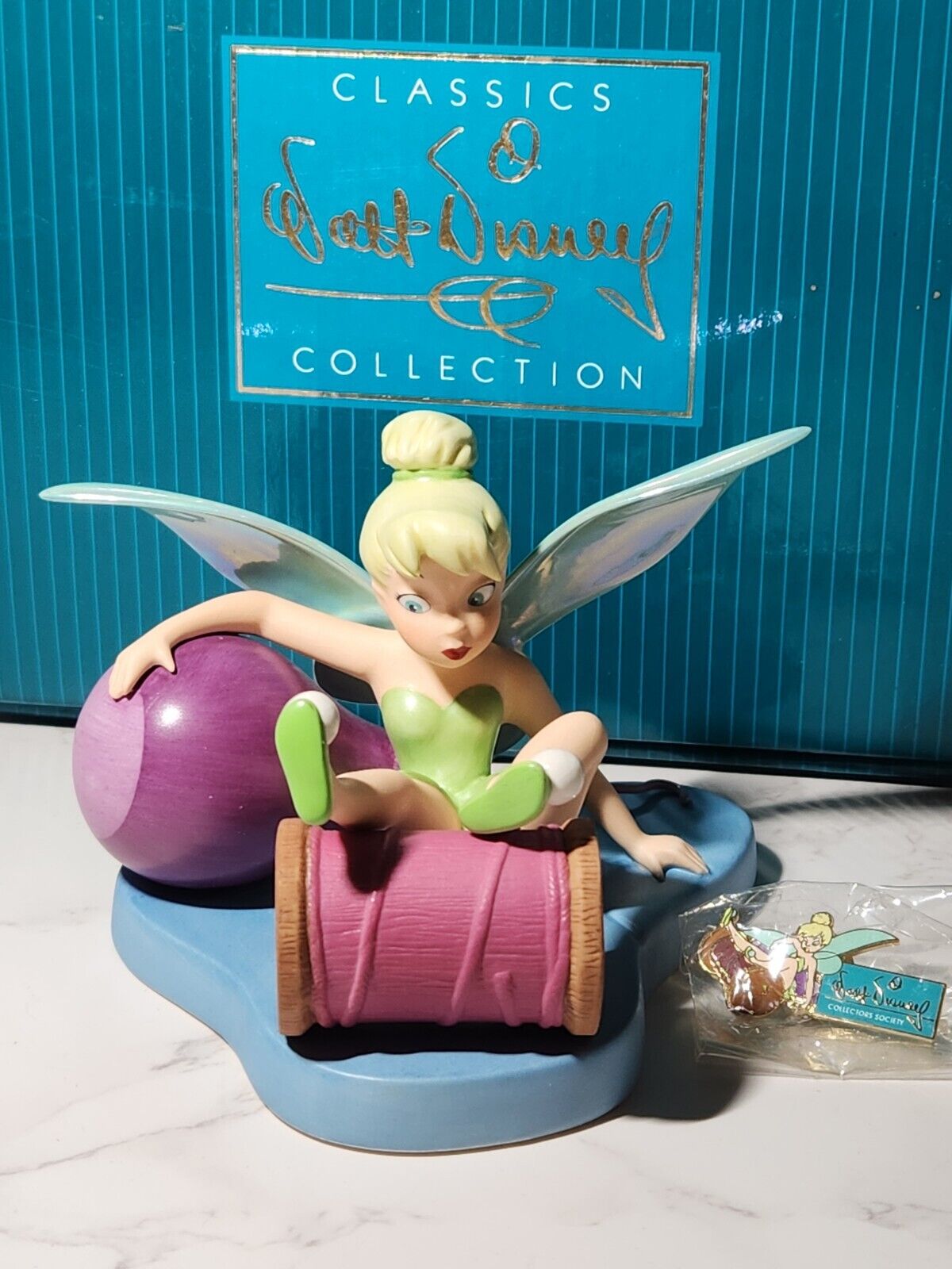 WDCC Walt Disney Classics Collection Tinkerbell Little Charmer With Original Box