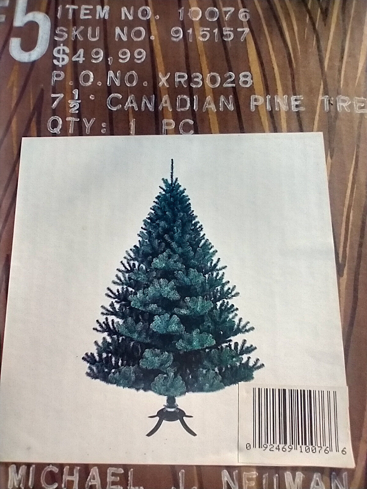 Vintage Christmas Tree Michael J. Neuman 7.5 foot Canadian Pine Tree
