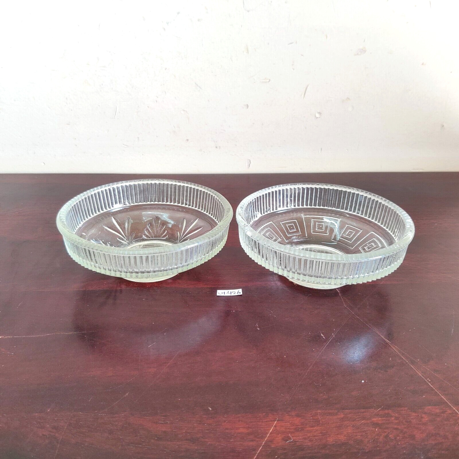 Vintage Old Unique Design Clear Glass Bowl Pair Glassware Rare Decorative G426