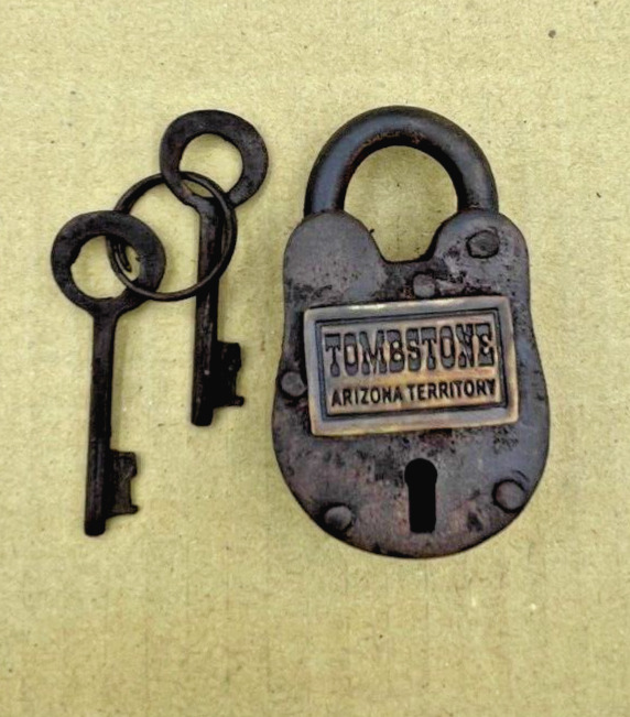 Small Padlock Antique Rustic Finish Steel Lock w/ 2 Keys Tombstone AZ Territory
