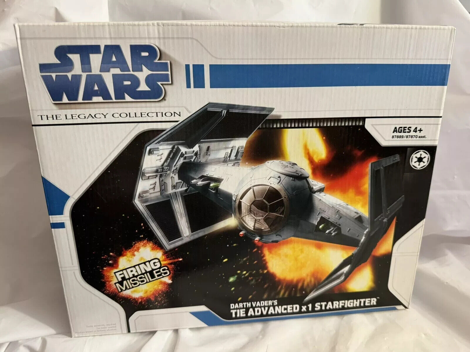 STAR WARS LEGACY COLLECTION DARTH VADER\'S TIE ADVANCED X1 STARFIGHTER NEW SEALED