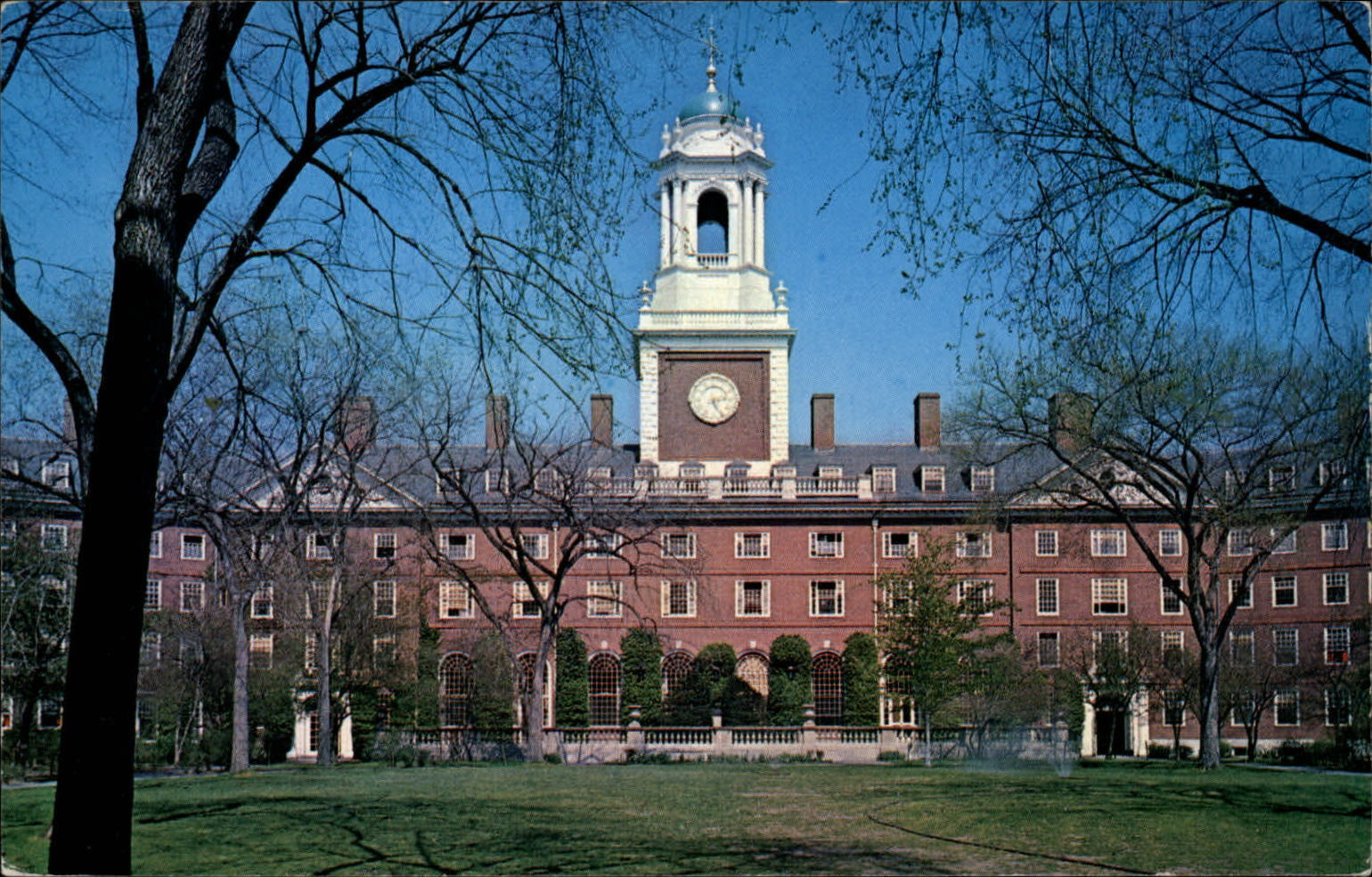 Massachusetts Cambridge Eliot House Harvard University ~ postcard sku555