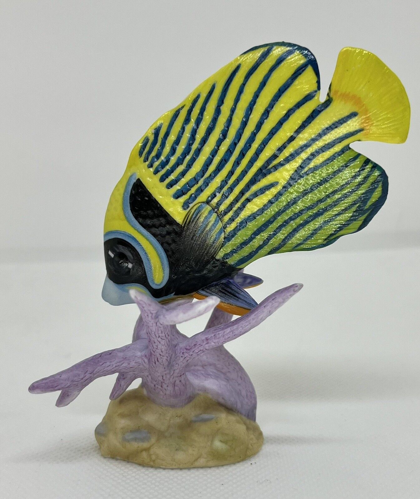 The Franklin Mint Jeweled Ocean Porcelain Imperial Angelfish Fish Vintage 1988