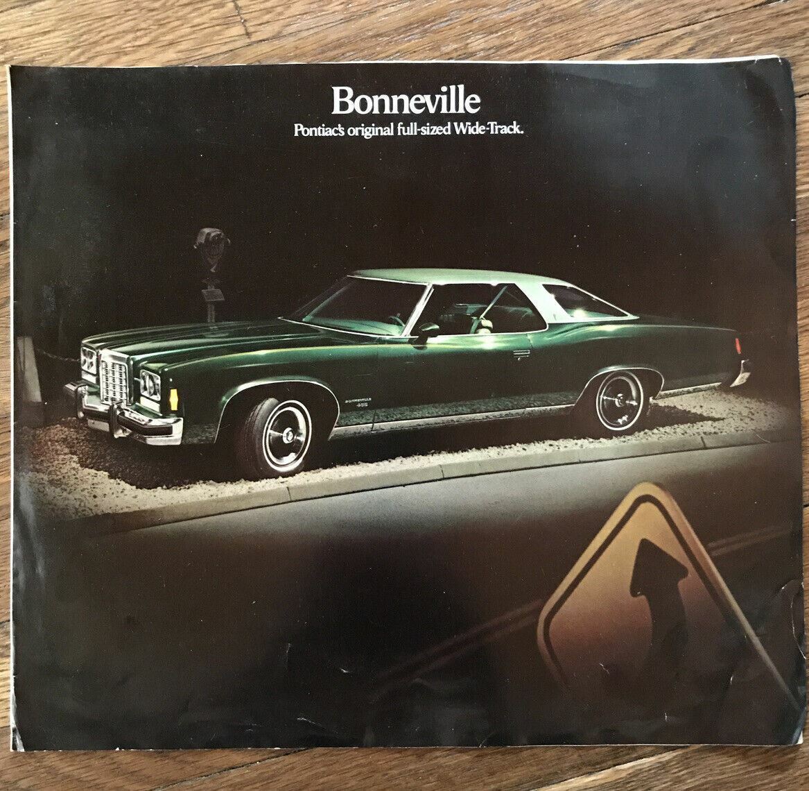 1974 Pontiac Bonneville Preview Brochure C1