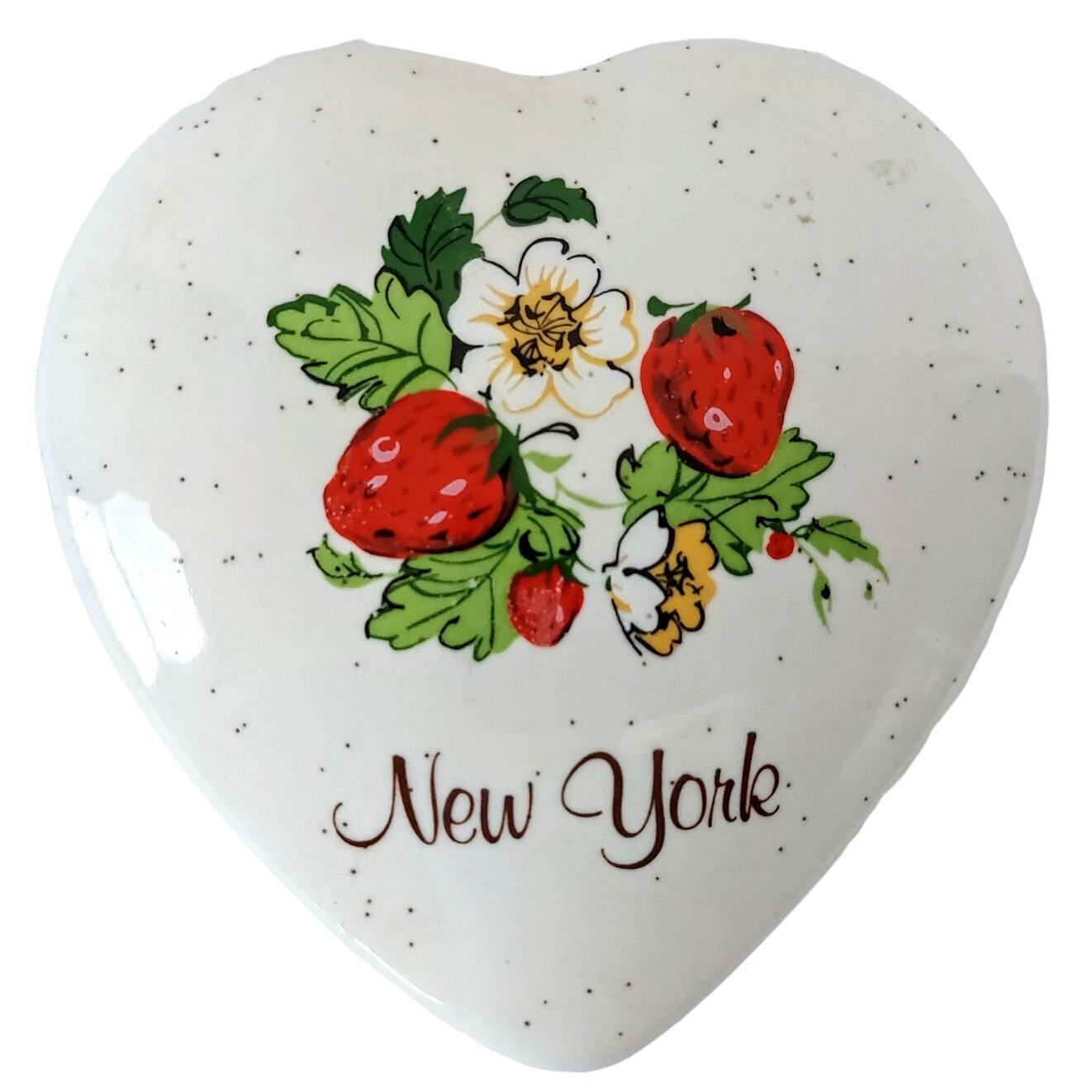 Vintage Treasure Craft New York Strawberries Heart Trinket Box Ceramic USA Made