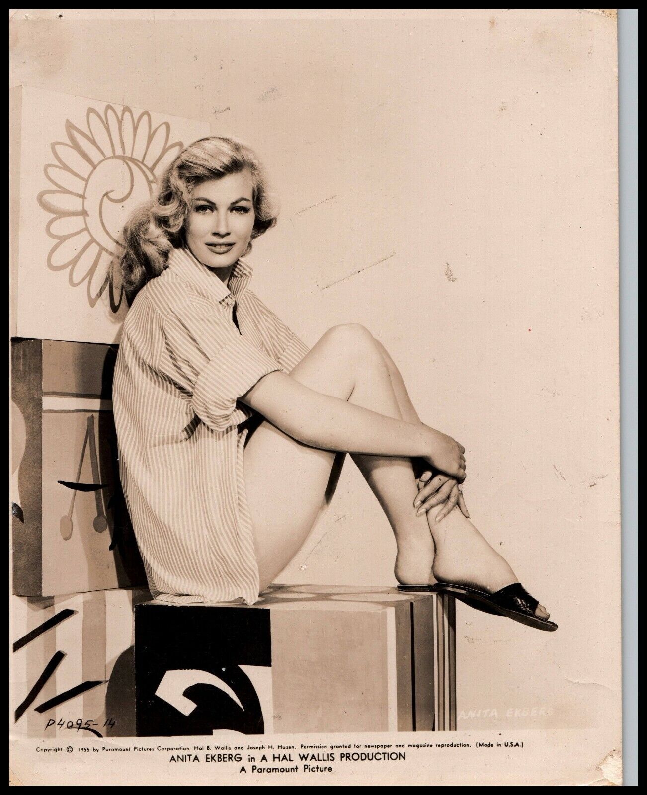 Voluptuous Blonde Bombshell Anita Ekberg 1955 CHEESECAKE SWIMSUIT Orig PHOTO 526