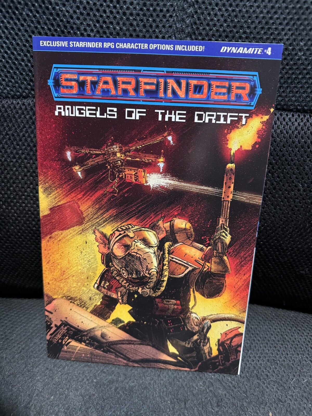 Starfinder: Angels of the Drift #4  |   Card Stock Cover  B   |   NM  NEW