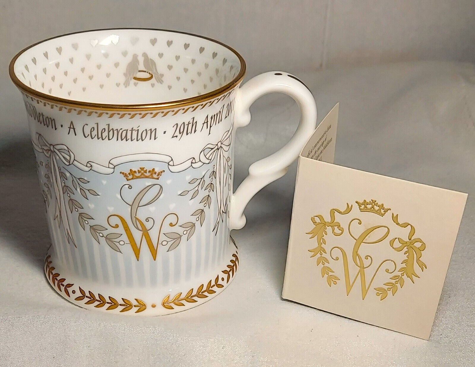 Celebration Mug of Prince William & Catherine Royal Wedding finished in 22k Gold
