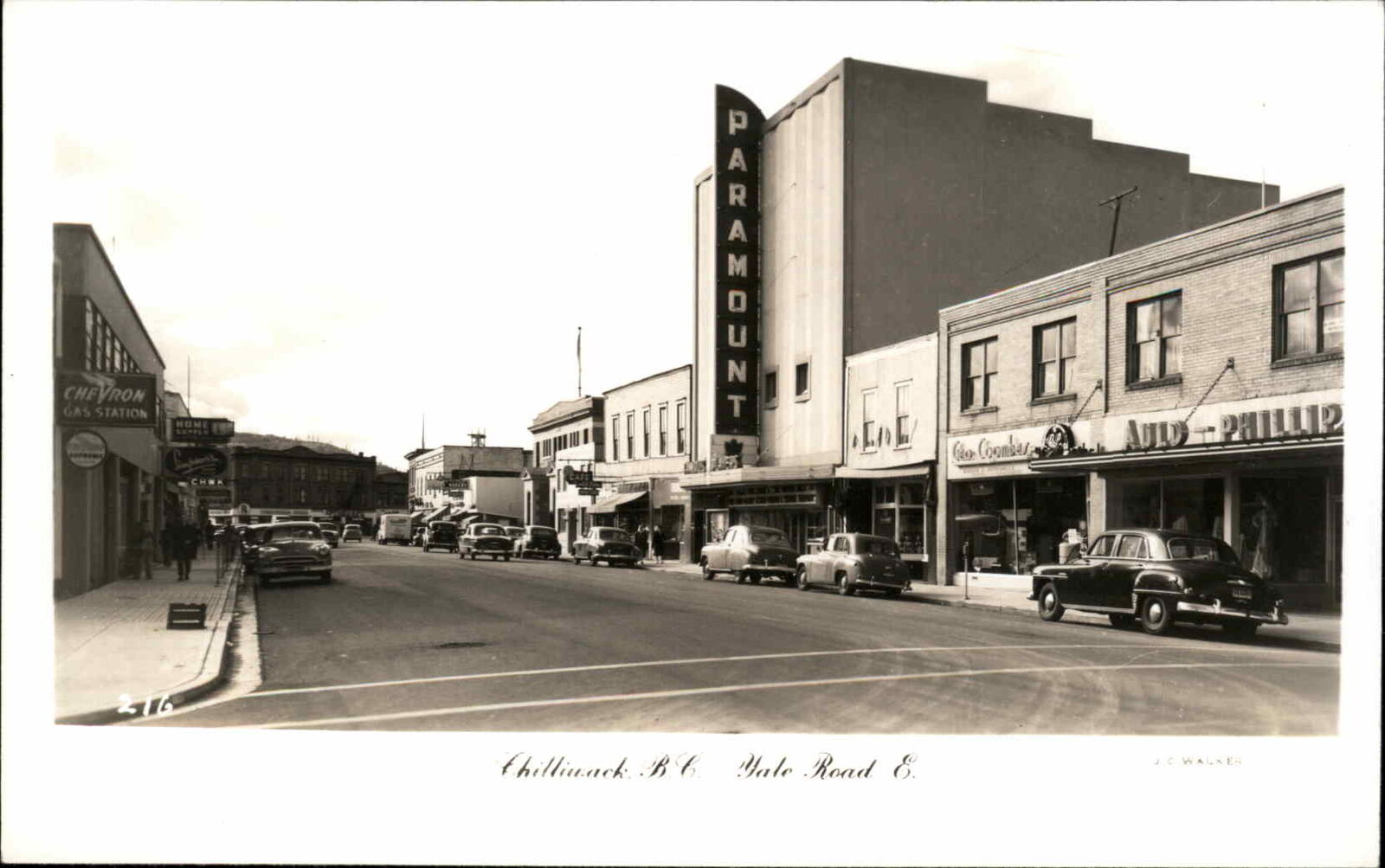 Vintage RPPC Chilliwack British Columbia BC Street Scene Paramount Theater