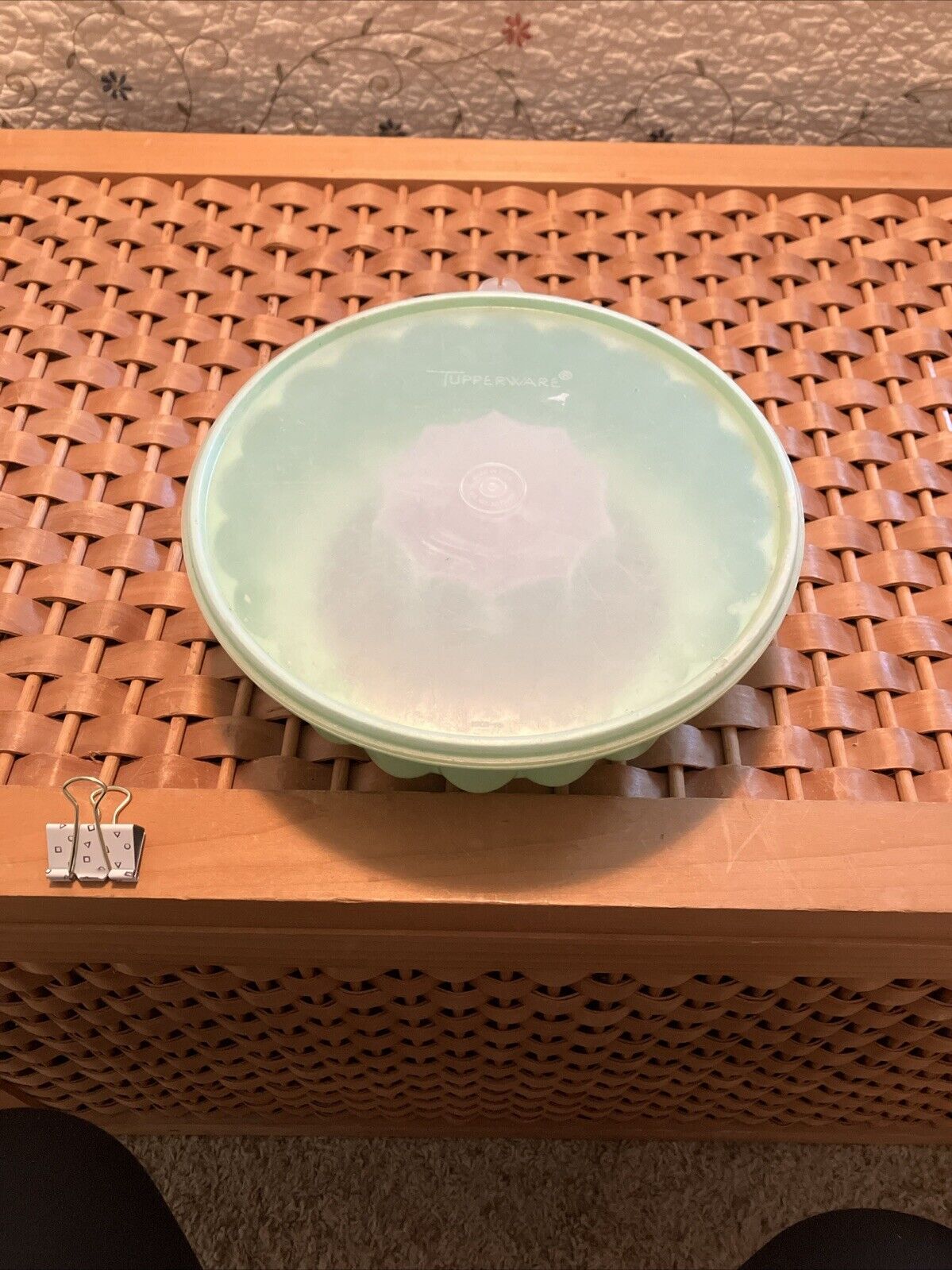 Tupperware Jell-O Mold Ice Ring Mint Green with Lid Vintage 1970\'s Kitcheware
