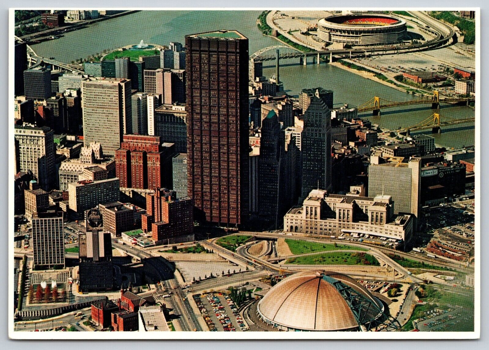 Postcard Pennsylvania Pittsburgh Downtown Golden Triangle c1983 11T