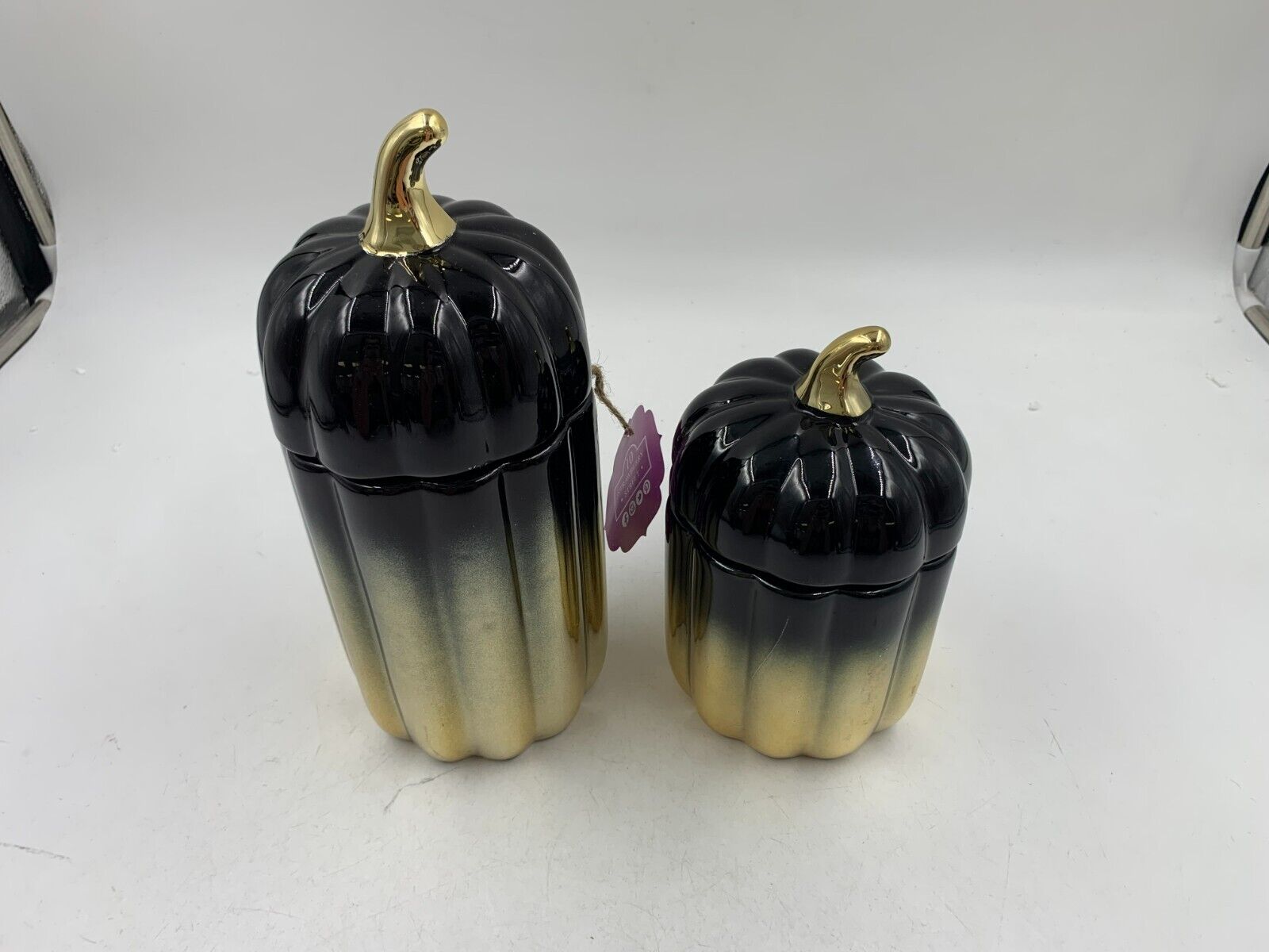 10 Strawberry Street Ceramic 9.5 & 7.5in Black & Gold Canister Set CC02B42001