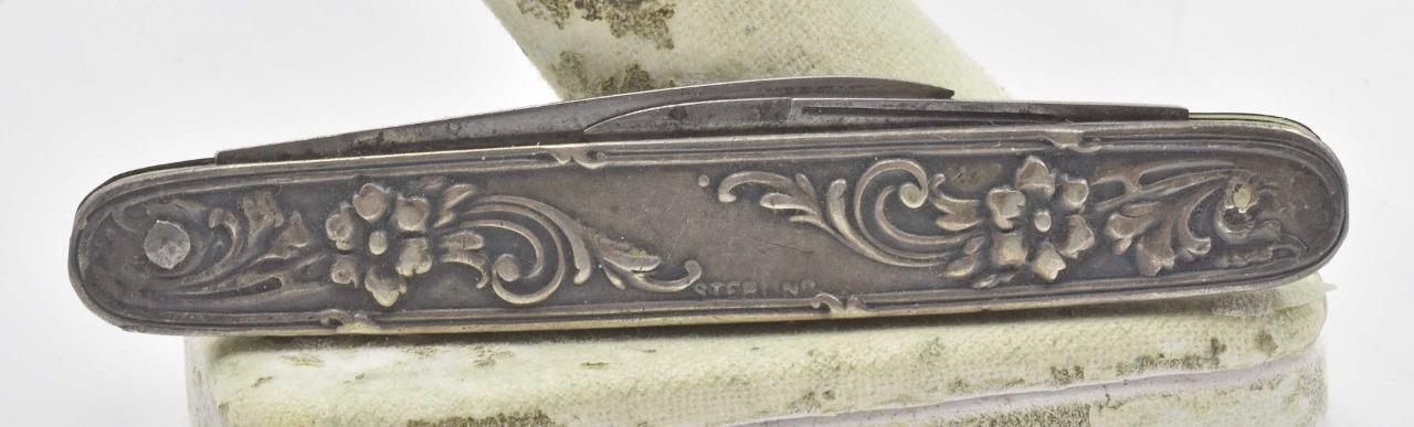 Antique Sterling Silver WHS & Co. Germany, 2 Blade Repousee\' Unisex pocket knife