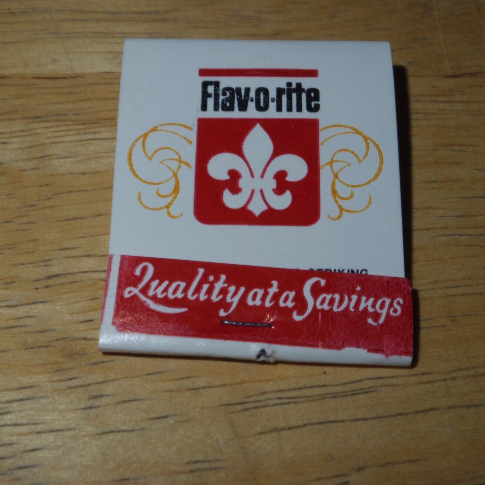 Vintage Flav-o-rite Quality at a Savings Matchbook Full Unstruck White Red Black