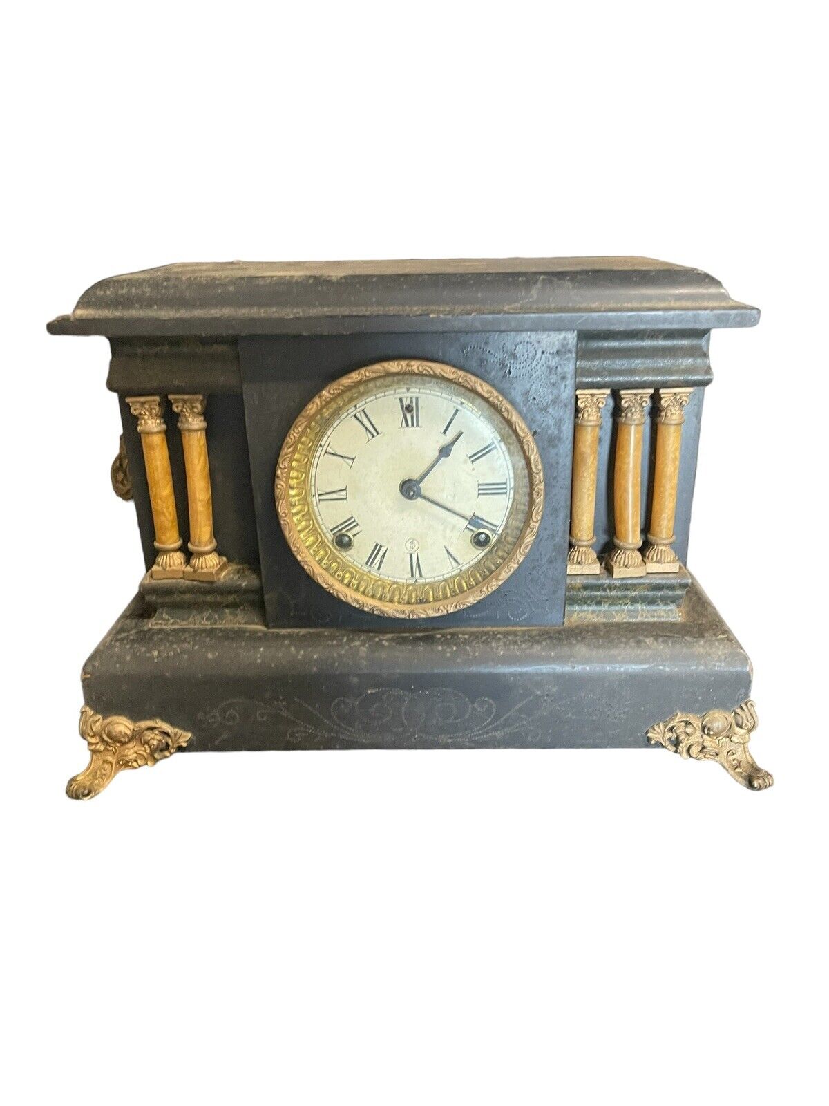 Antique Mantel Clock With Key