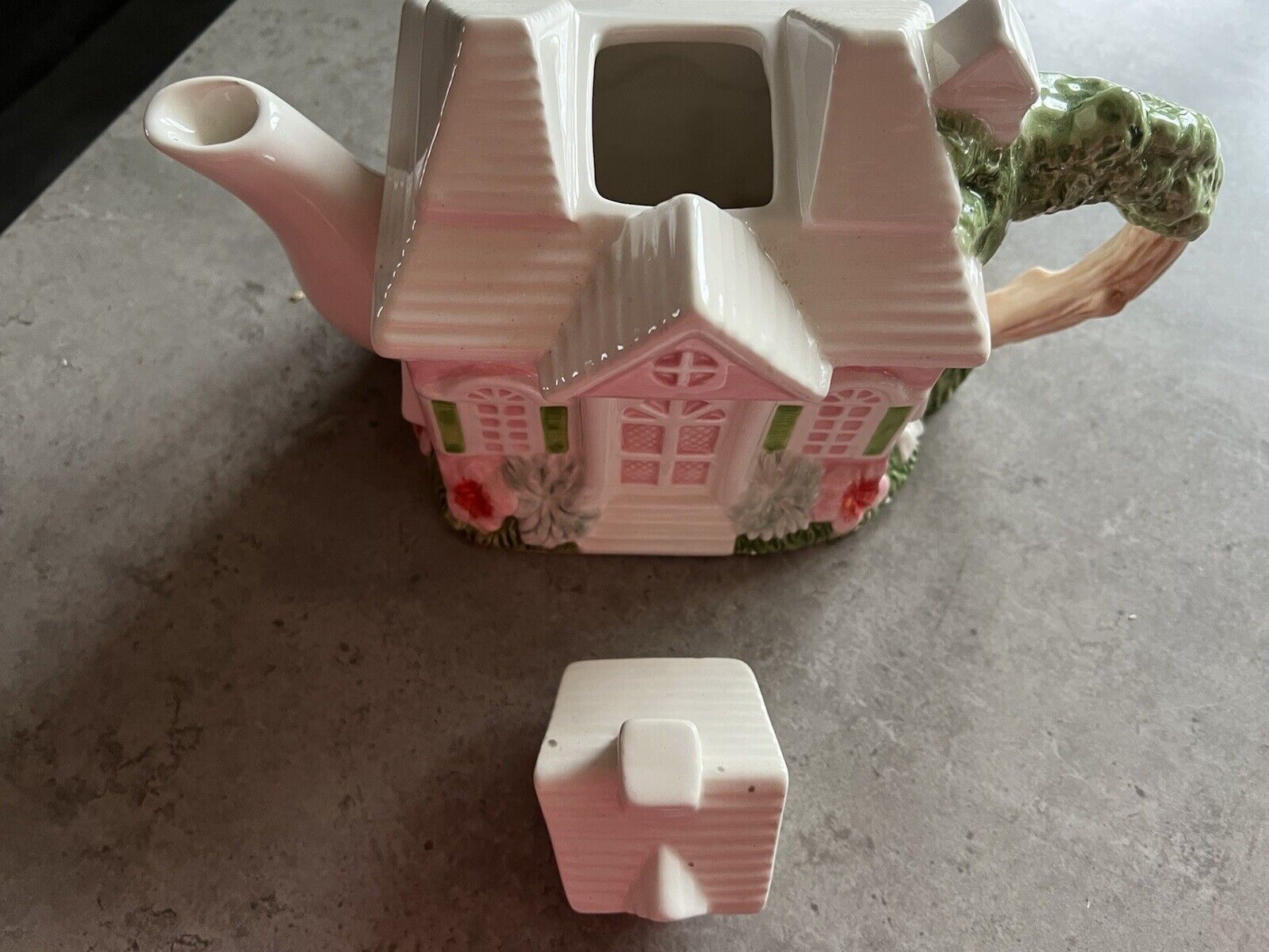 GTT Pink House Ceramic Teapot with Green Shutters, Front Door & Tree Handle  