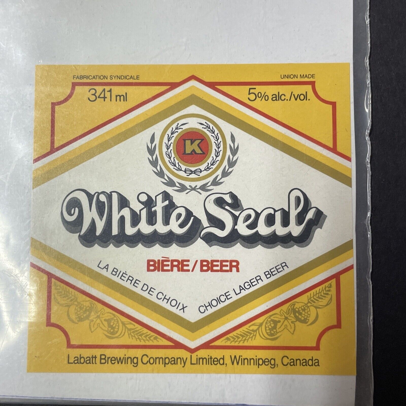 Vintage 1960s Labatt White Seal UNUSED Paper Label Winnipeg Manitoba Q2037