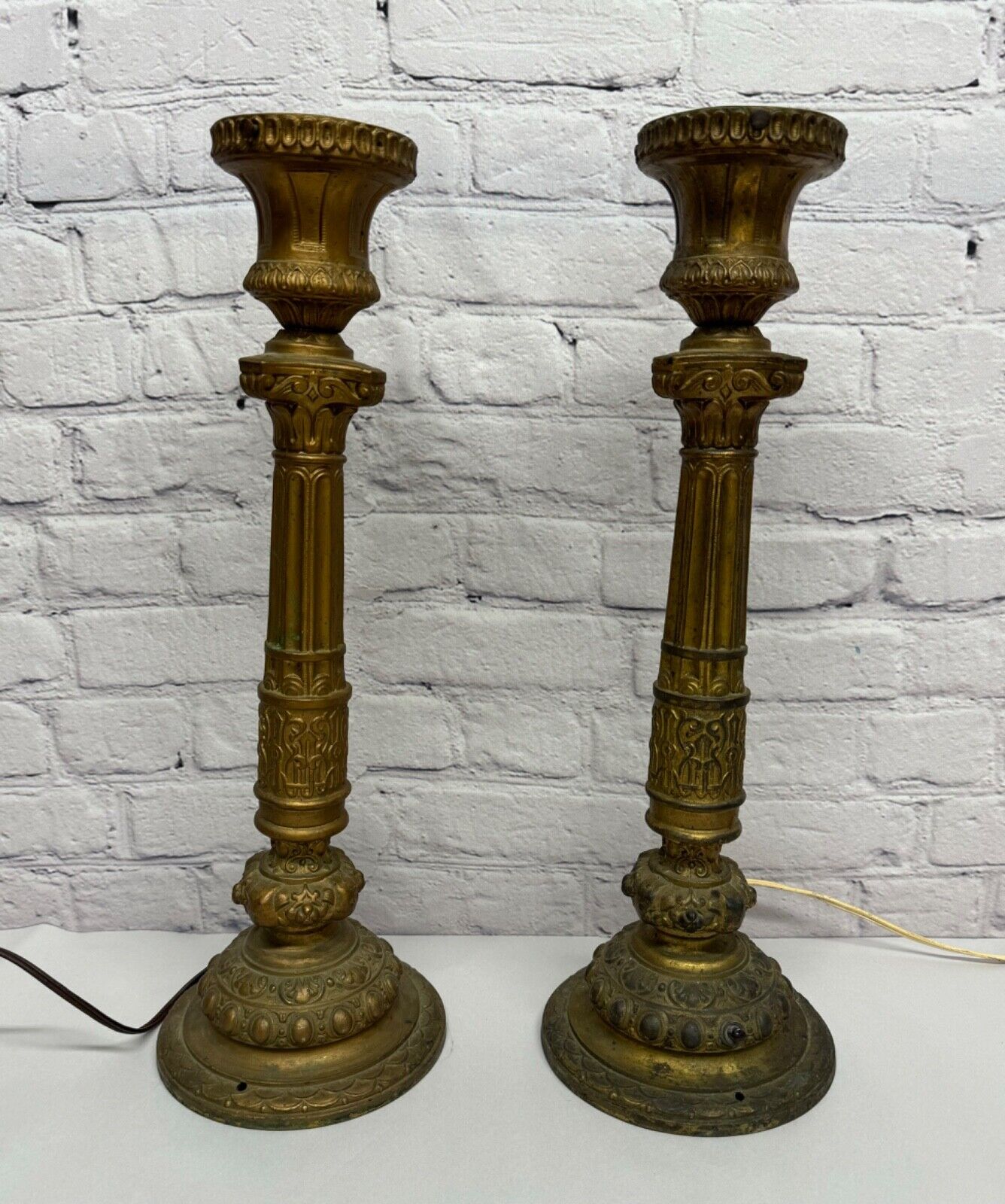 Vtg Brass Table Lamps Ornate Column Classical 18.5” tall Pair