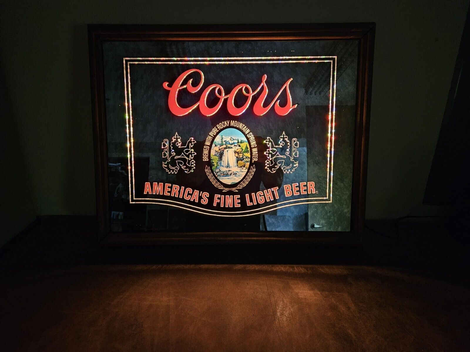 Vintage 1978 Coors Banquet Beer Lighted Mirror Wood Framed Sign 25\