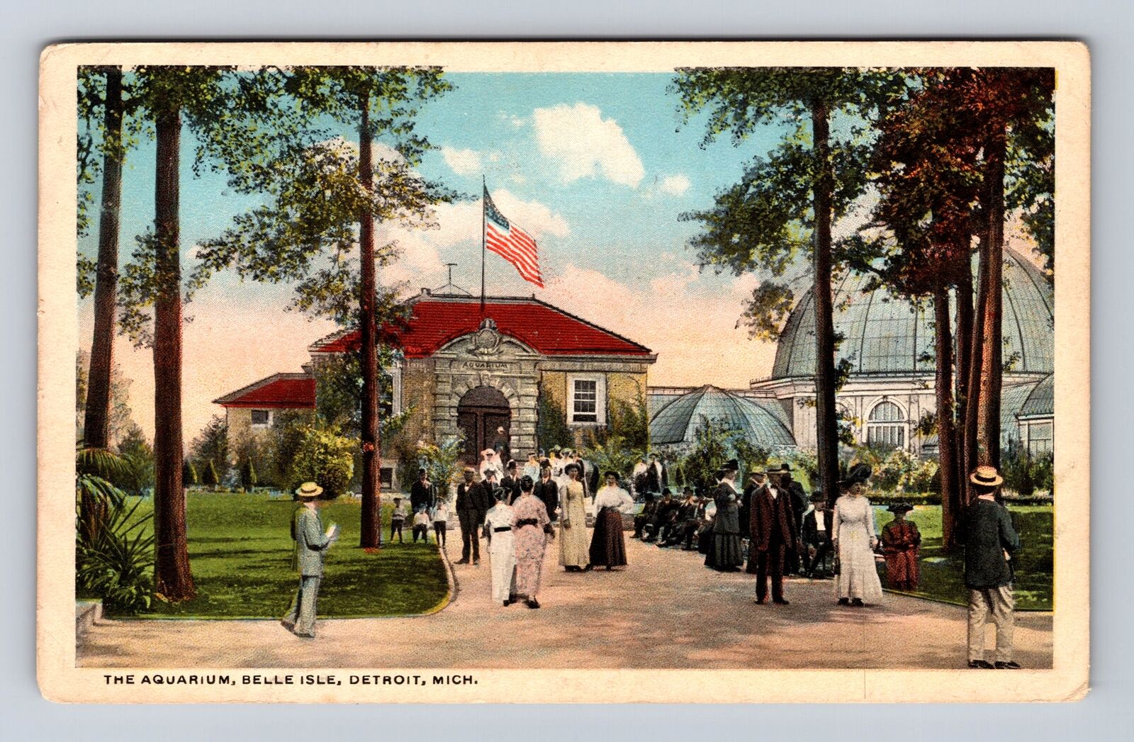 Detroit MI-Michigan, Belle Isle Aquarium, Antique Vintage Souvenir Postcard