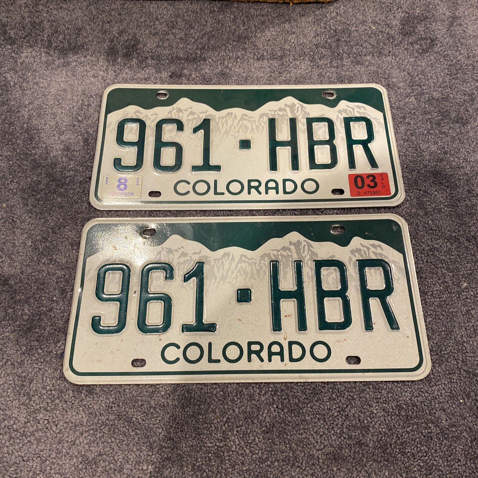 (1) Trendy Pair of Colorado License Plates 961 - HBR Excellent Condition
