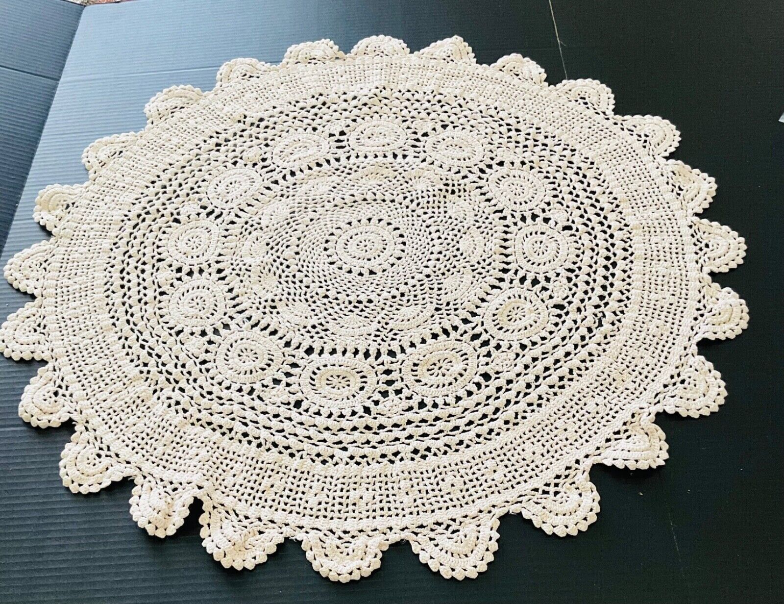 Vintage * Beautiful 28”  Round Table Topper / Doily. Appears handmade* Off White