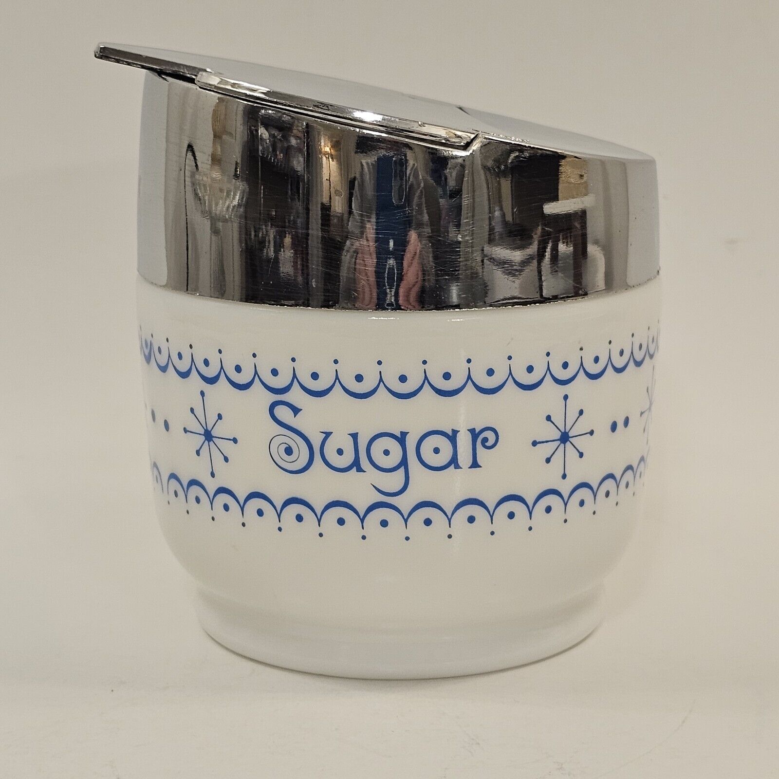 Vintage Gemco Pyrex Compatible Snowflake Garland Milk Glass Sugar Bowl W/ Lid
