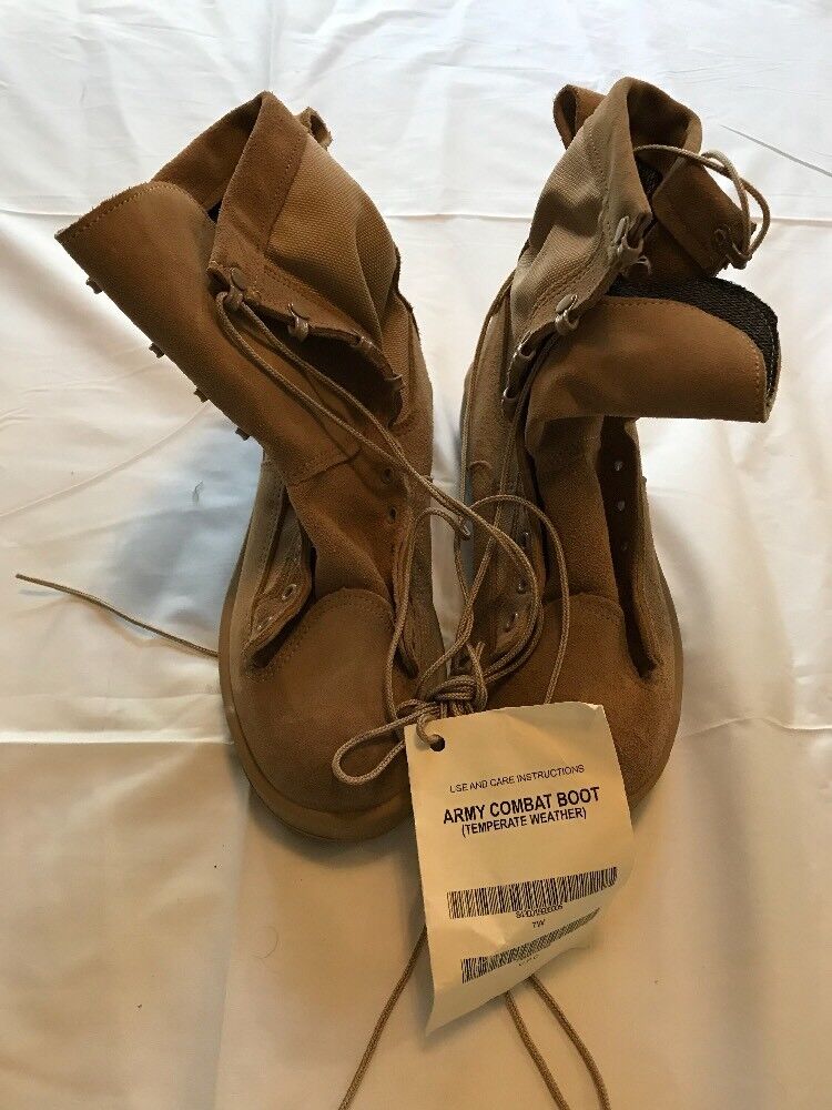 US Army Flight and Combat Vehical Crewman Authorized Desert Tan Boots By Wellco 