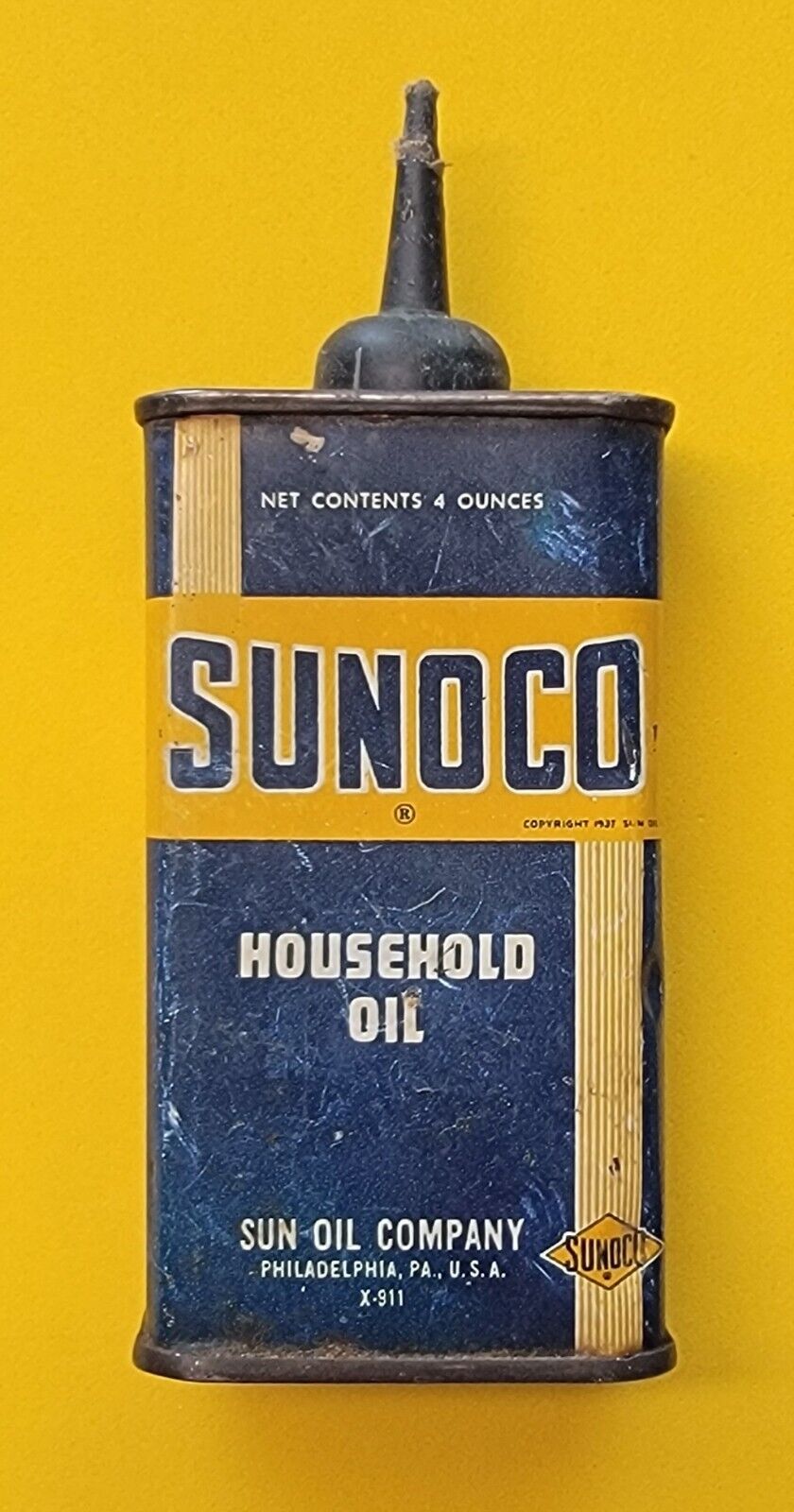 VINTAGE ORIGINAL  SUNOCO HOUSEHOLD OIL METAL 4 oz. OIL CAN