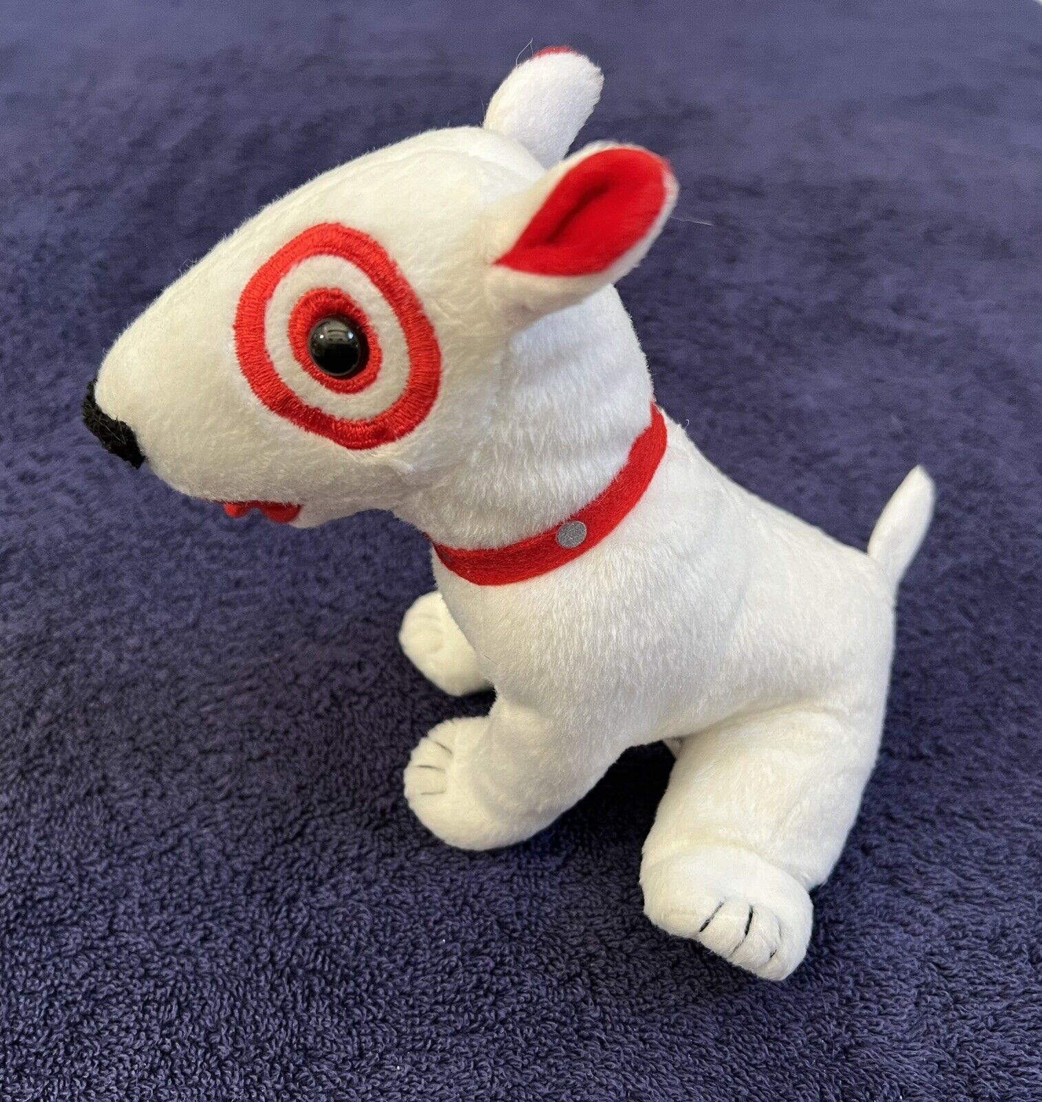 2007 Target Bullseye Small 7” White Dog Plush Stuffed Animal Collectible