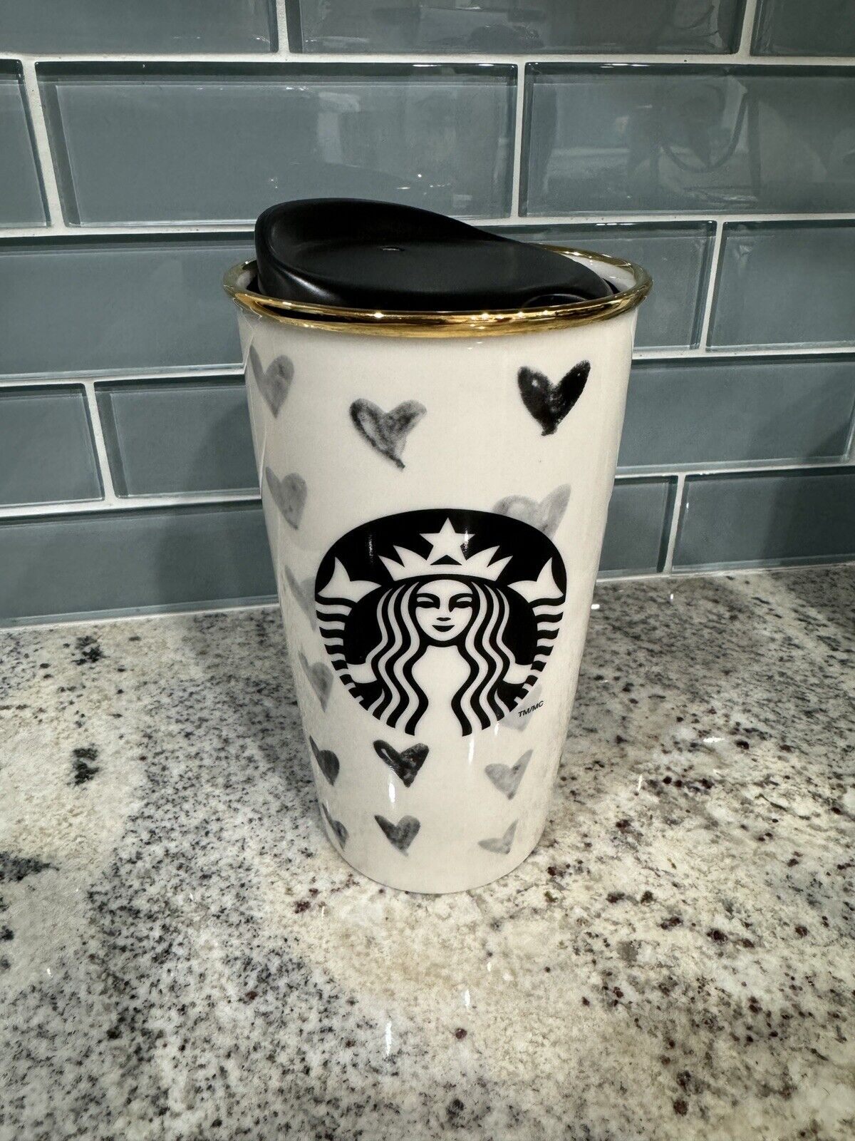 RARE 2014 Starbucks Valentine Travel Tumbler / Mug, 12 oz., Black Hearts, LID