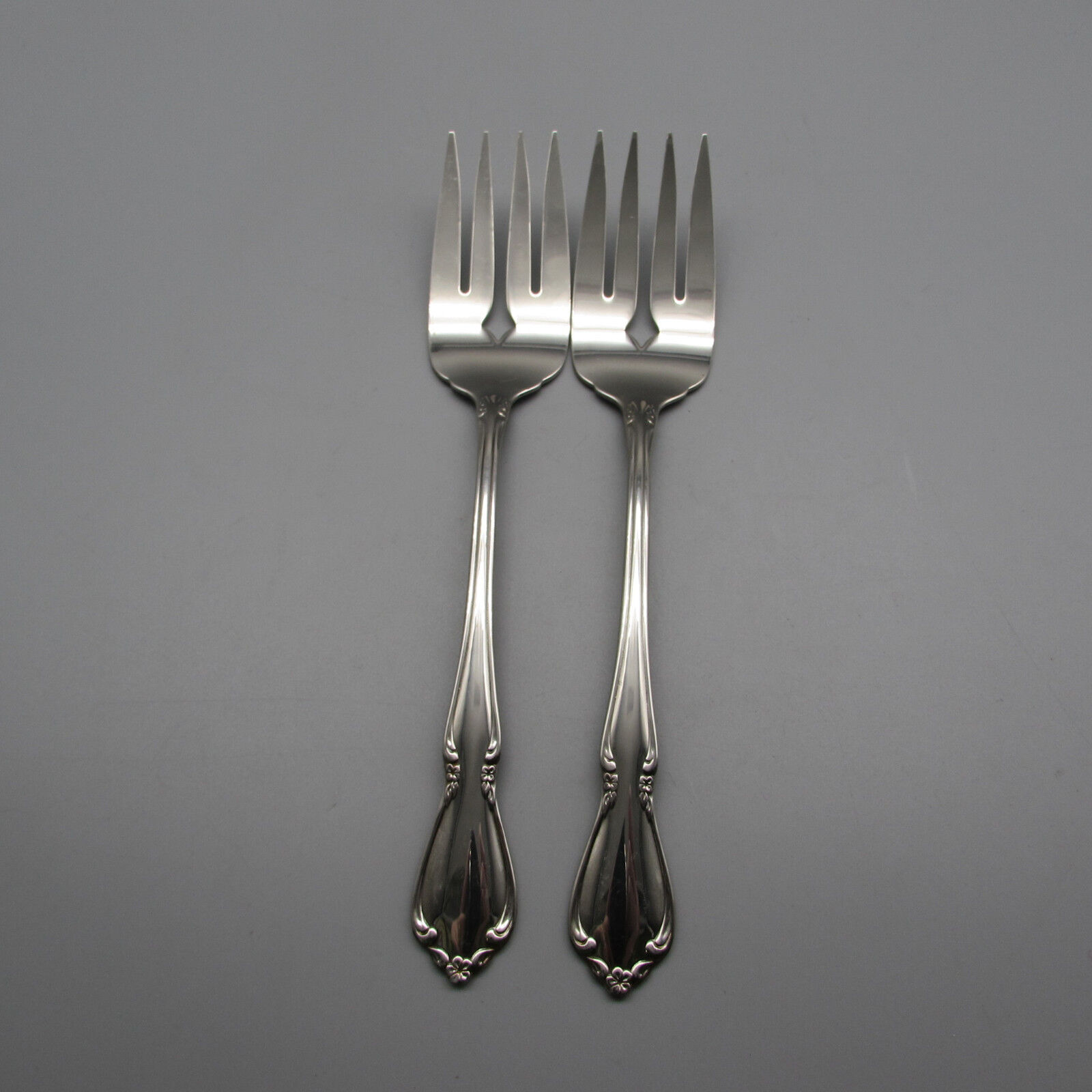 SET OF TWO - Oneida Stainless CHATEAU Serving Forks * USA
