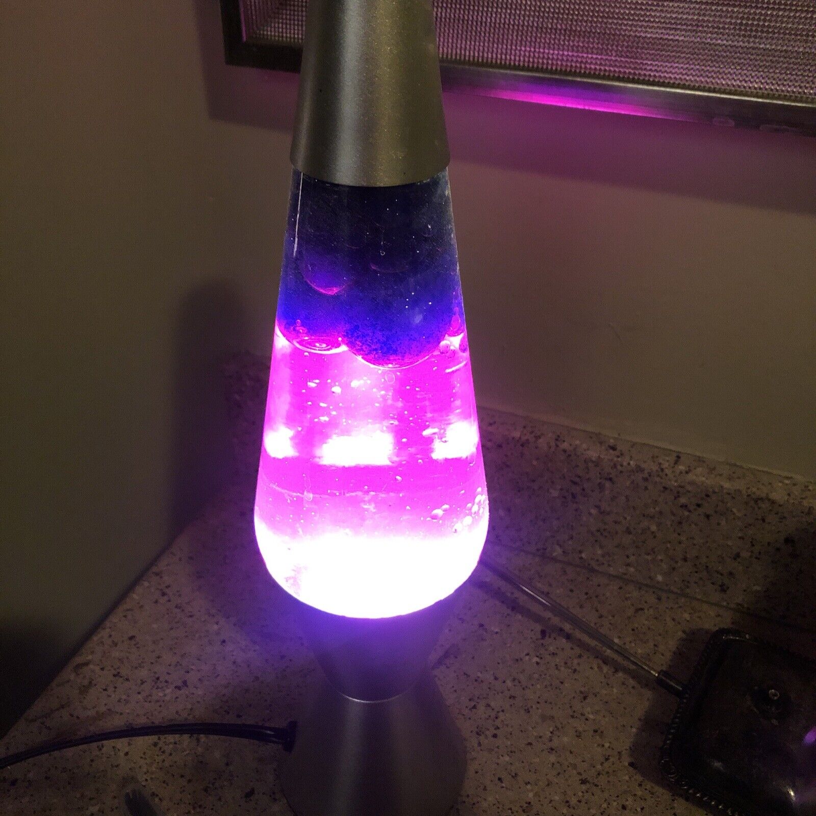 Vintage Screw-Top Lava Lite 8402 Midnight Series Lava Lamp - Blue And Pink
