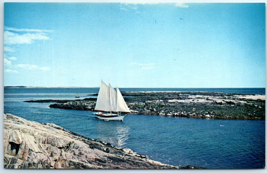 Postcard - Maine Coast Schooner, Maine