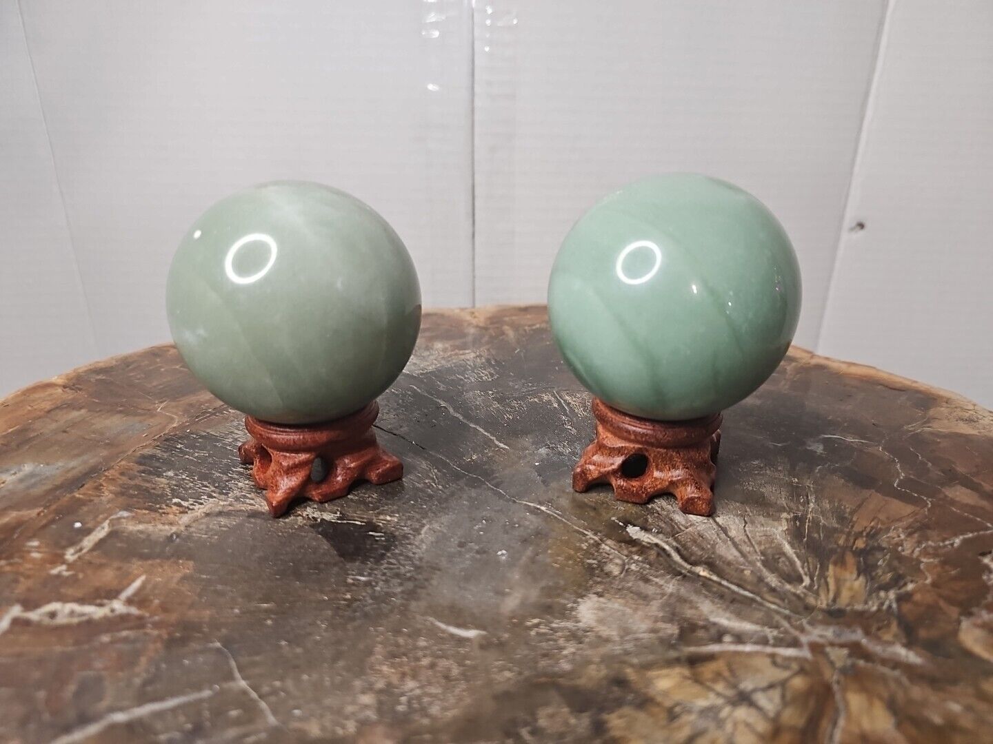 1.88LB 2Pcs A Set Of Natural Jade Crystal Jasper Sphere Ball Polished W/Stands