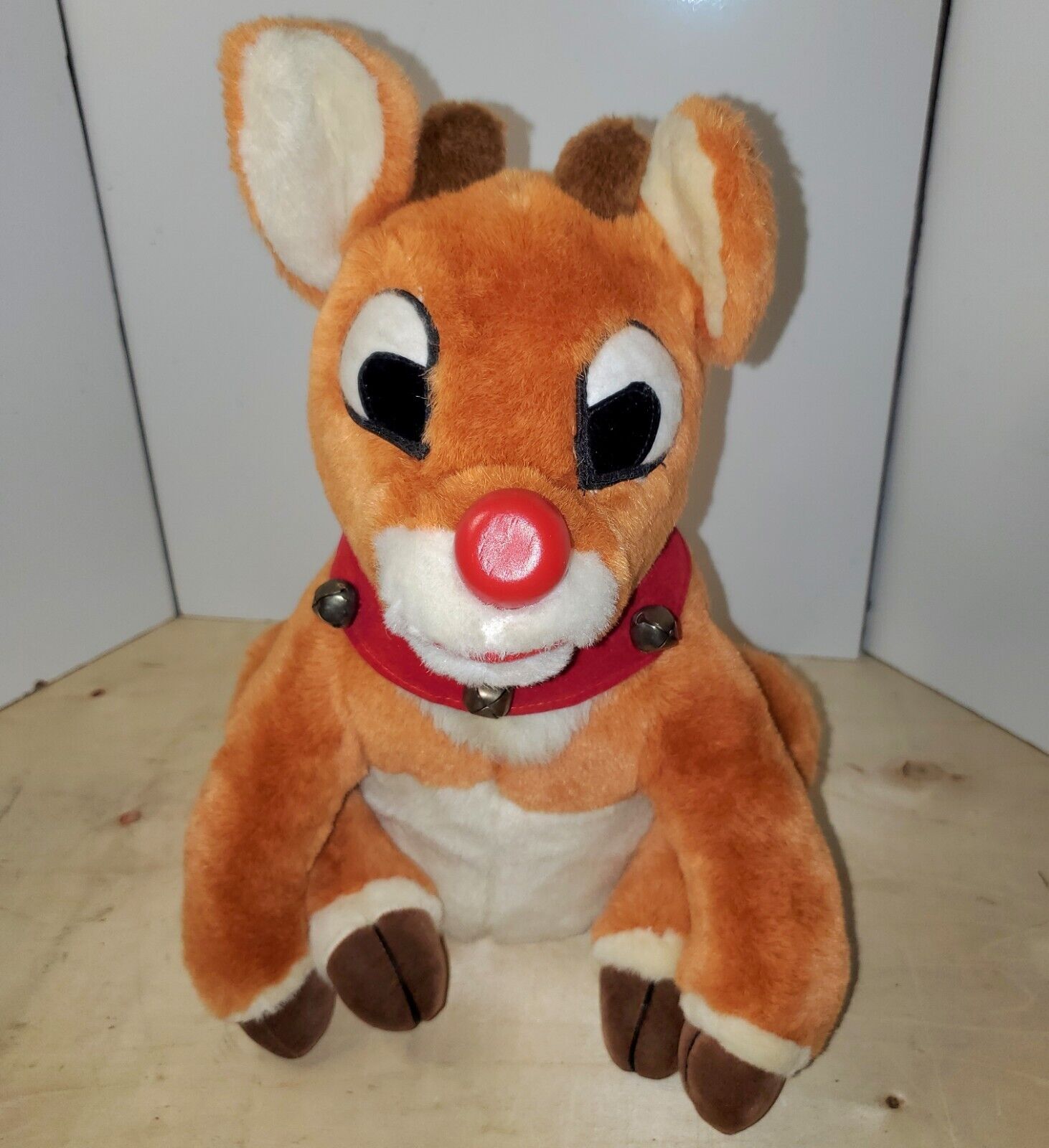 Gemmy Plush Rudolph The Red Nosed Reindeer Talking Singing Animated
