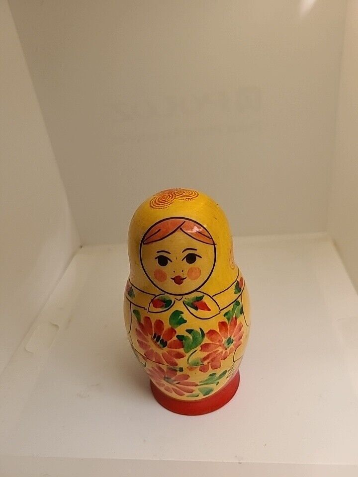 Old handmade Russian Nesting Dolls 