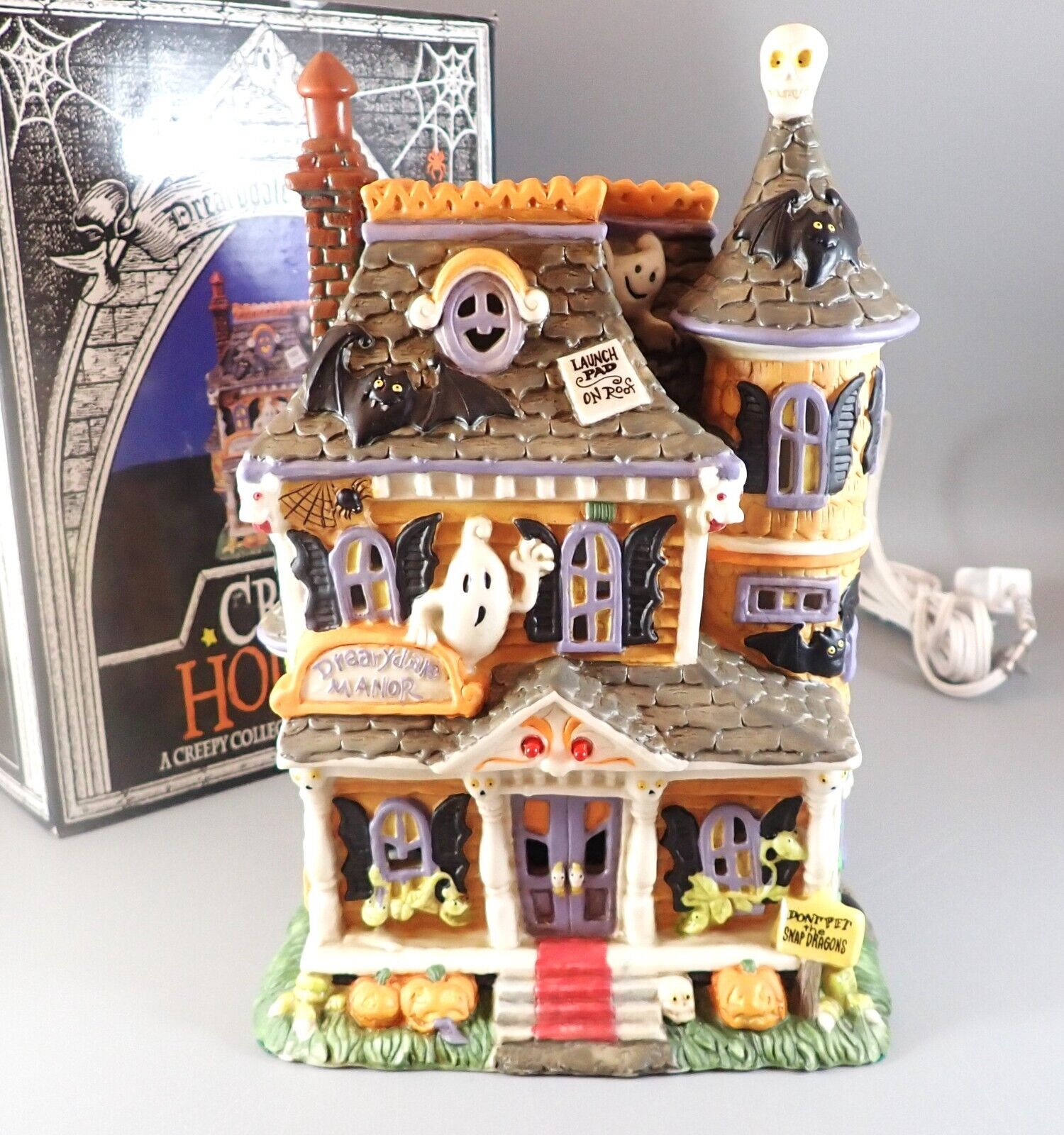Creepy Hollow Drearydale Manor Limited Edition NIB Lighted House Halloween