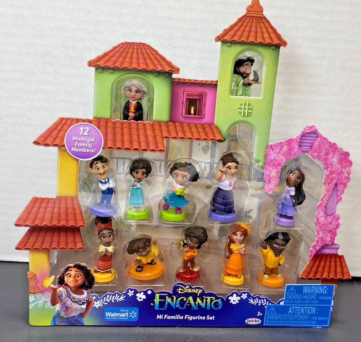New Disney Encanto Mi Familia Toy Figurine Doll Playset 12 Mini Figure Set