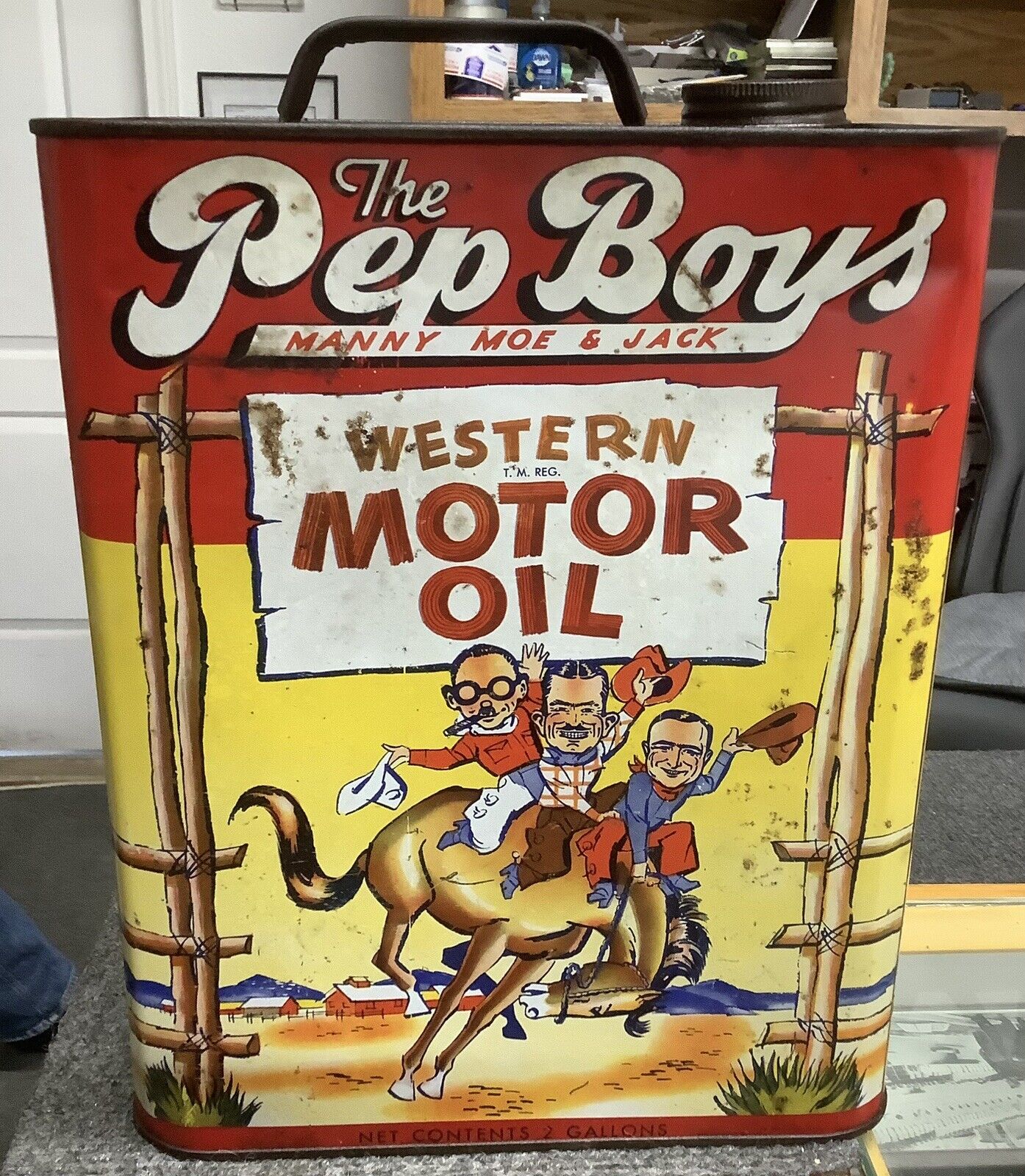 VINTAGE PEP BOYS WESTERN MOTOR OIL 2-GALLON CAN MANNY MOE AND JACK